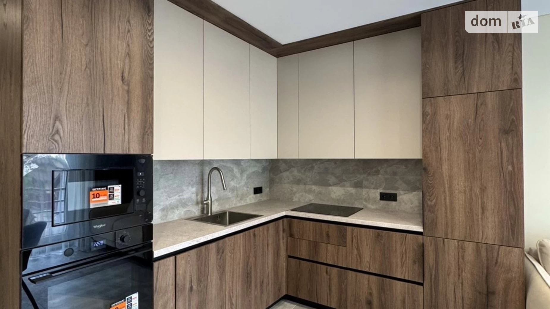 Продается 1-комнатная квартира 41.8 кв. м в Ужгороде, цена: 77000 $ - фото 2