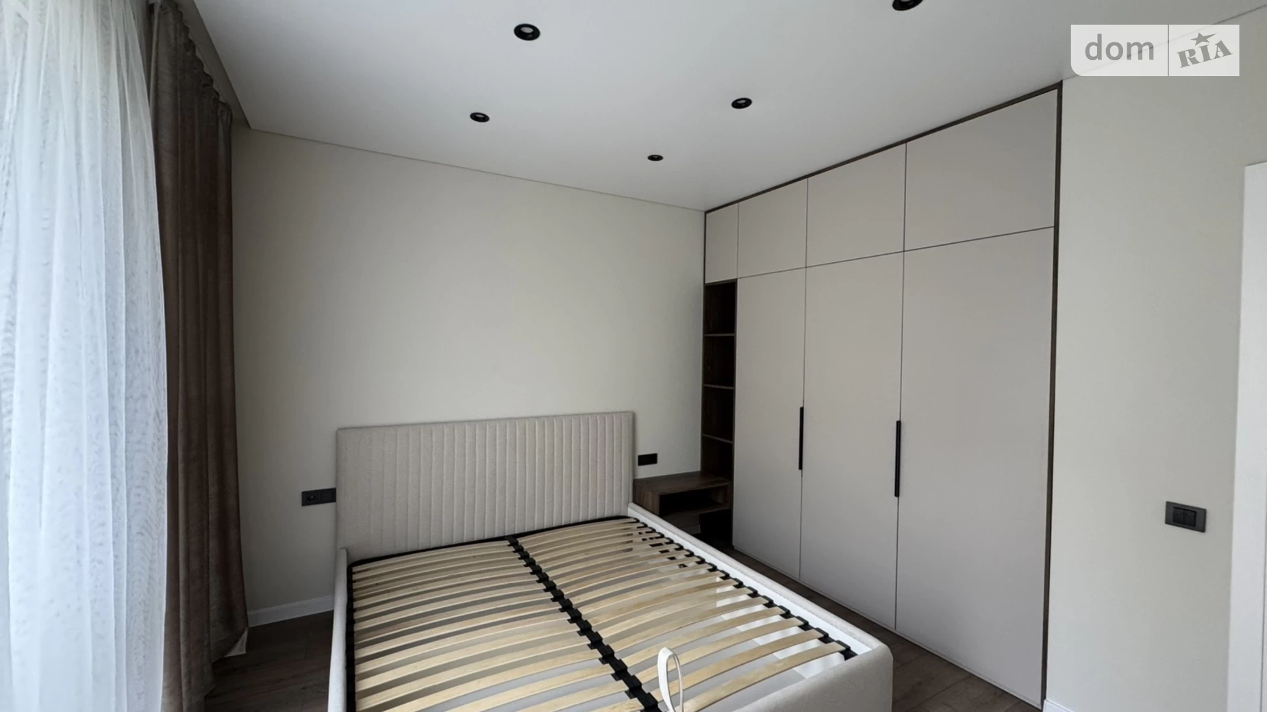 Продается 1-комнатная квартира 38 кв. м в Ужгороде, цена: 75000 $ - фото 5