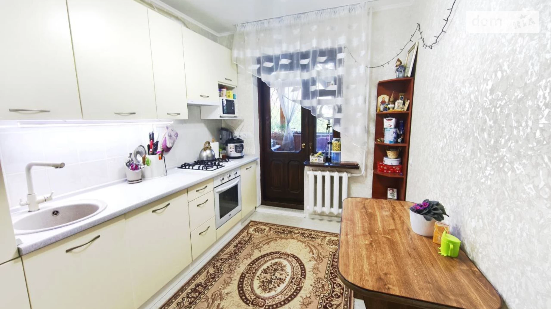 Продается 3-комнатная квартира 63 кв. м в Одессе, ул. Академика Заболотного, 54 - фото 2