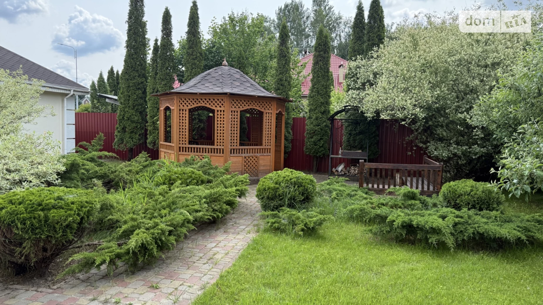 Сдается в аренду дом на 2 этажа 220 кв. м с баней/сауной, цена: 2200 $ - фото 4