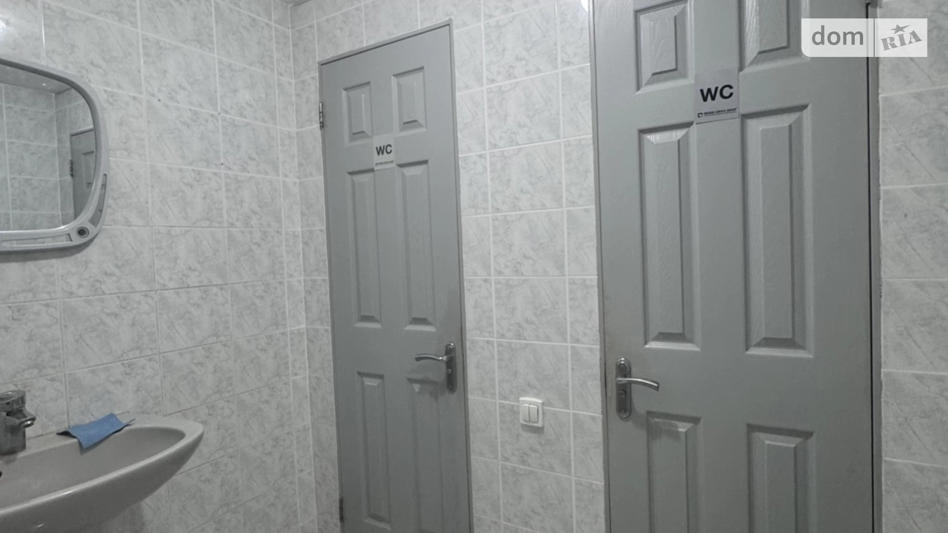 Сдается в аренду офис 210 кв. м в бизнес-центре, цена: 2520 $ - фото 5