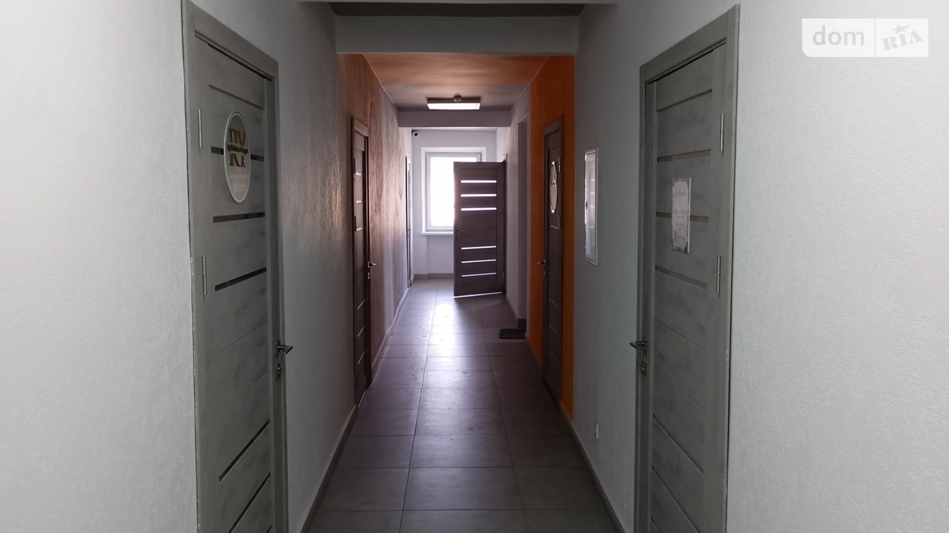 Здається в оренду офіс 27 кв. м в бізнес-центрі, цена: 8050 грн - фото 5