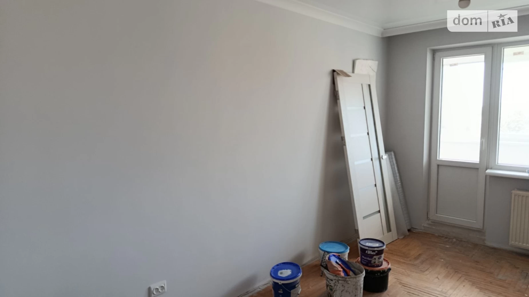 Продается 3-комнатная квартира 63.9 кв. м в Мукачеве, ул. Университетская - фото 2