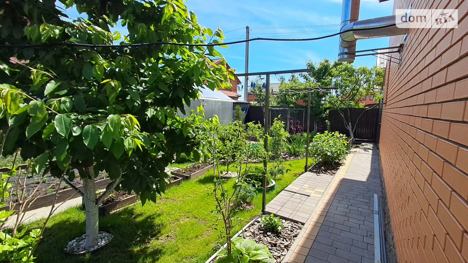 Продается дом на 2 этажа 113 кв. м с балконом, цена: 225000 $ - фото 3