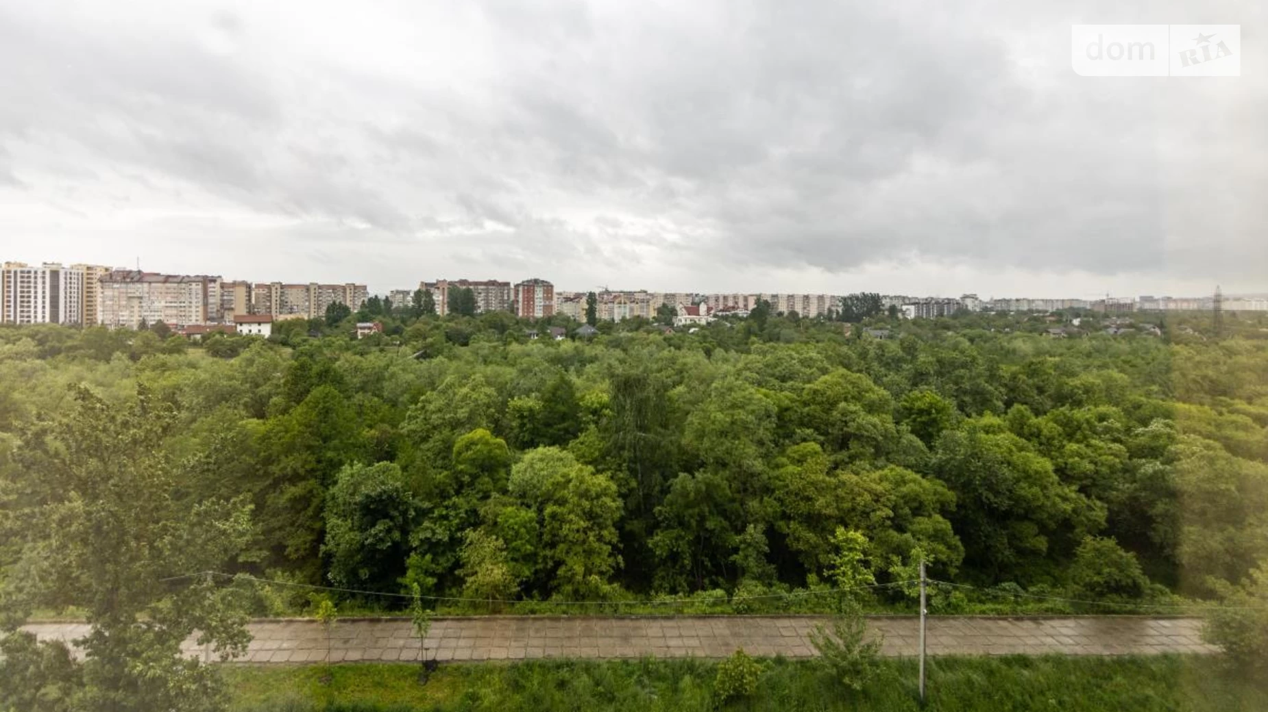 Продается 3-комнатная квартира 93.5 кв. м в Угорниках, ул. Сеченова(Федорченко) - фото 2