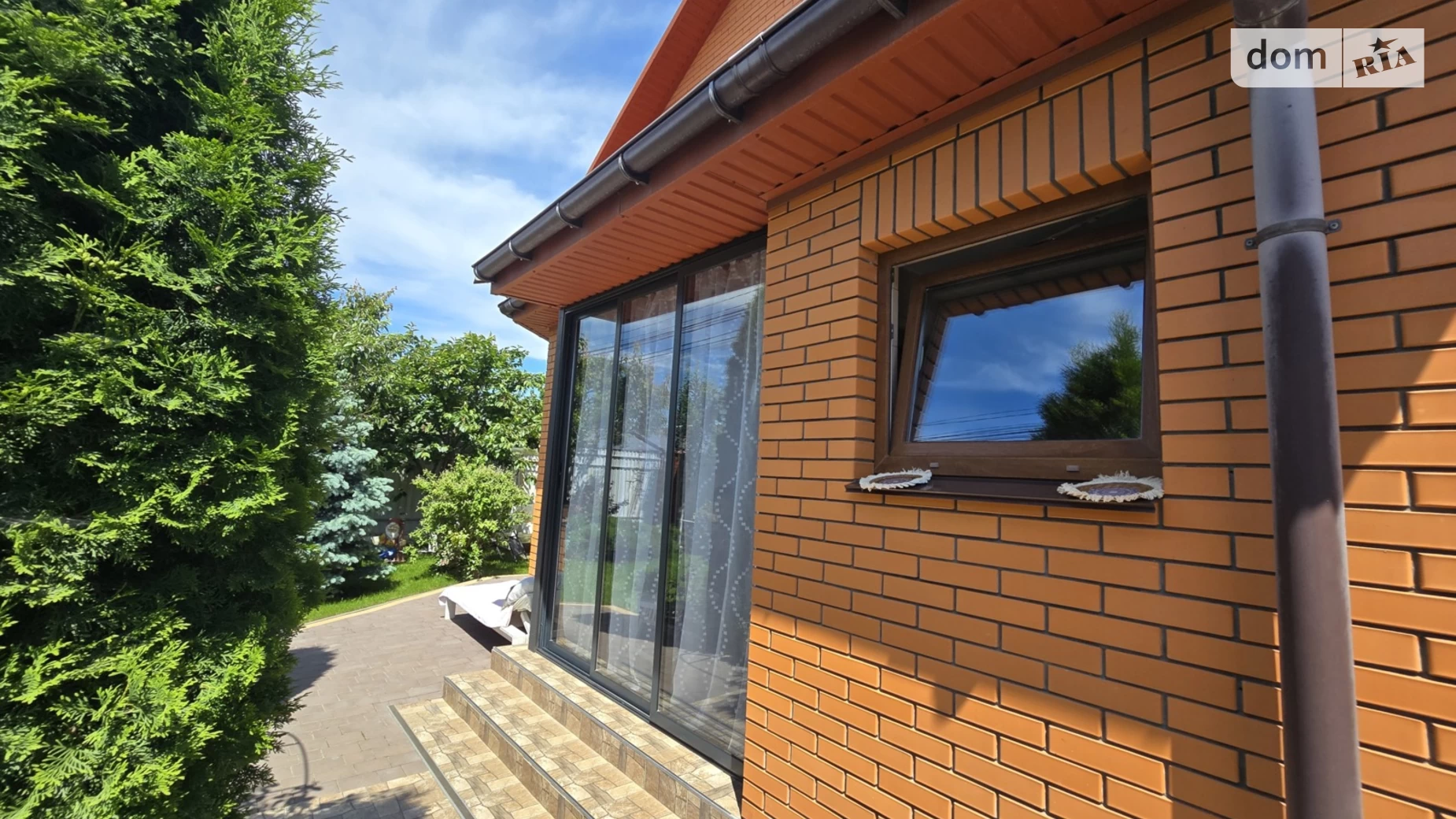 Продается дом на 2 этажа 118 кв. м с бассейном, цена: 225000 $ - фото 4