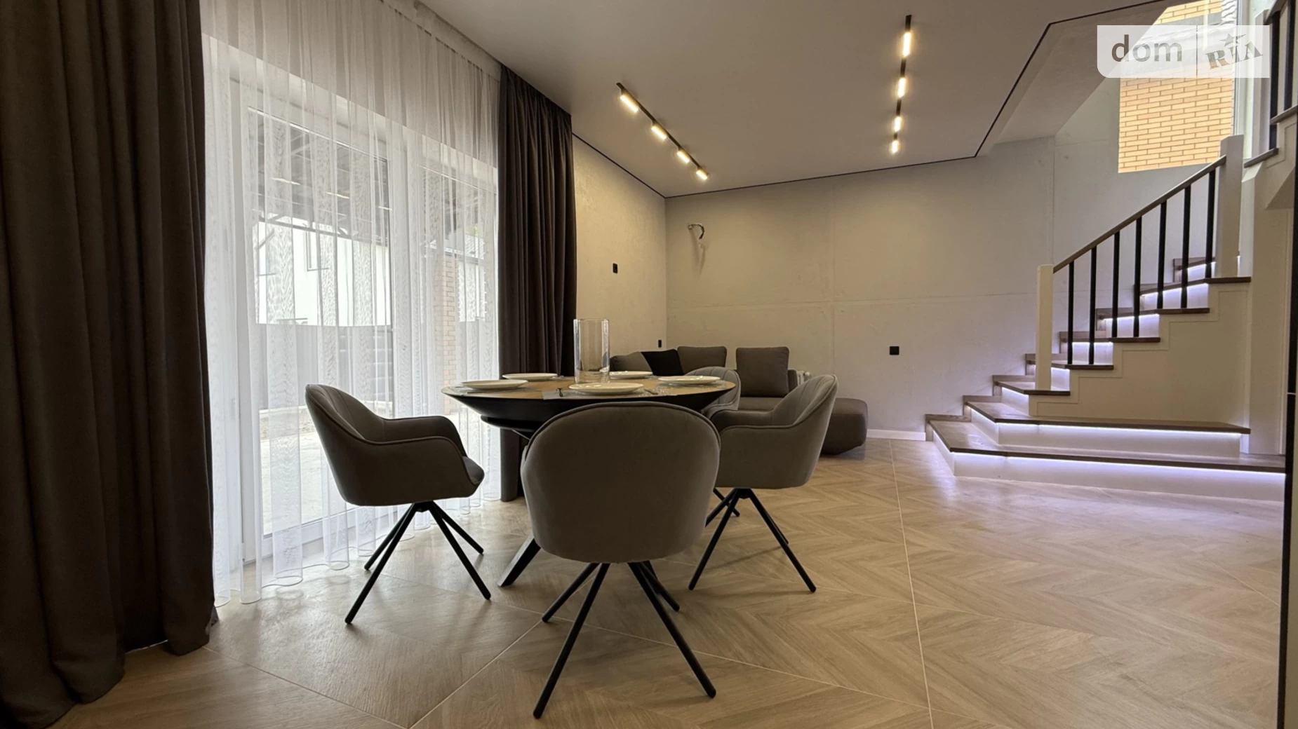 Продается дом на 2 этажа 125 кв. м с подвалом, цена: 155000 $ - фото 4