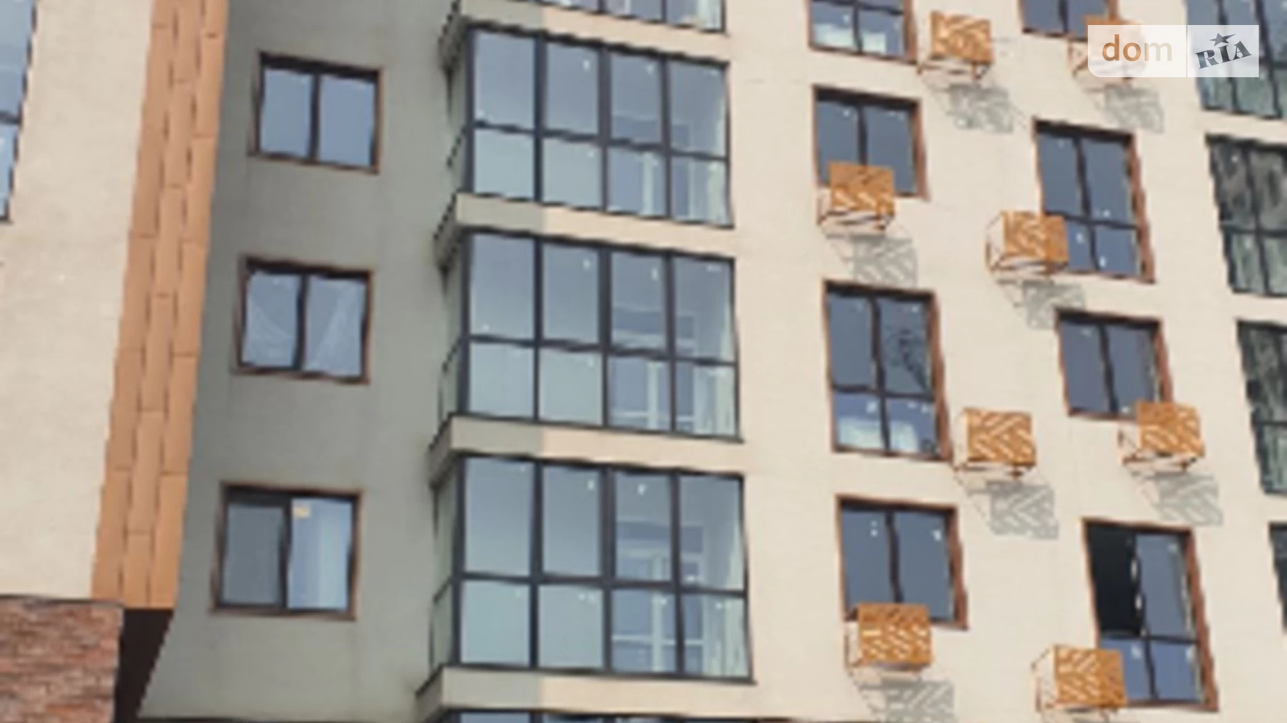 Продается 1-комнатная квартира 66 кв. м в Харькове, ул. Динамовская, 15А - фото 2