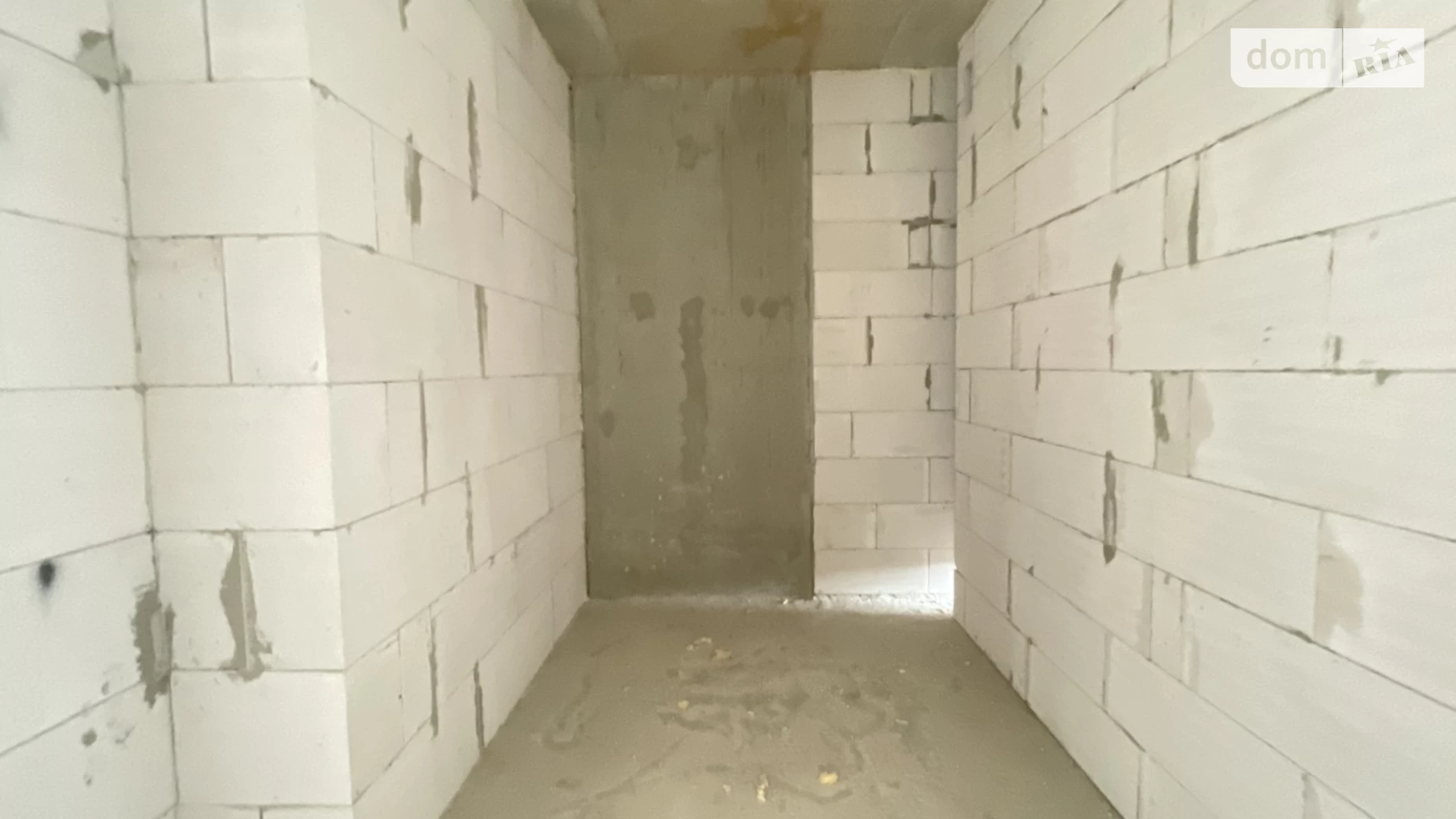 Продается 2-комнатная квартира 63 кв. м в Ивано-Франковске, ул. Левицкого Романа, 4 - фото 2