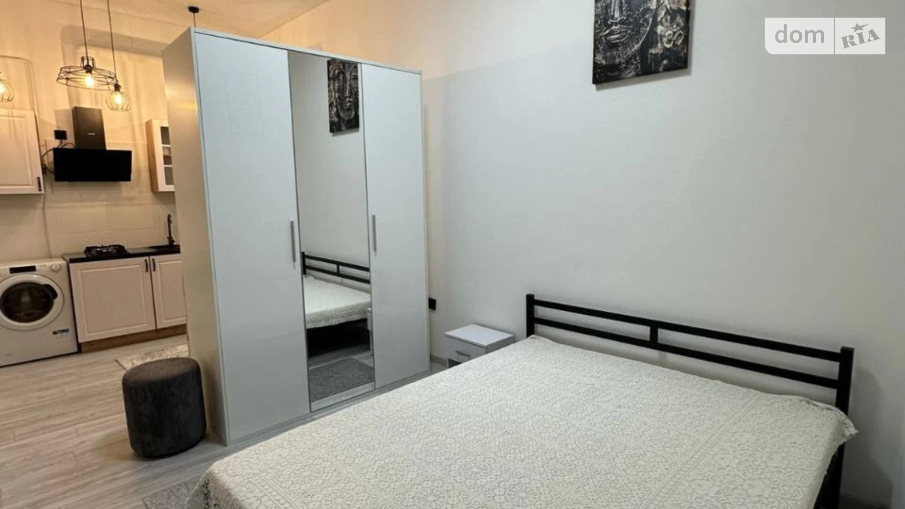 Сдается в аренду 1-комнатная квартира 23 кв. м в Львове, ул. Шпитальная - фото 2