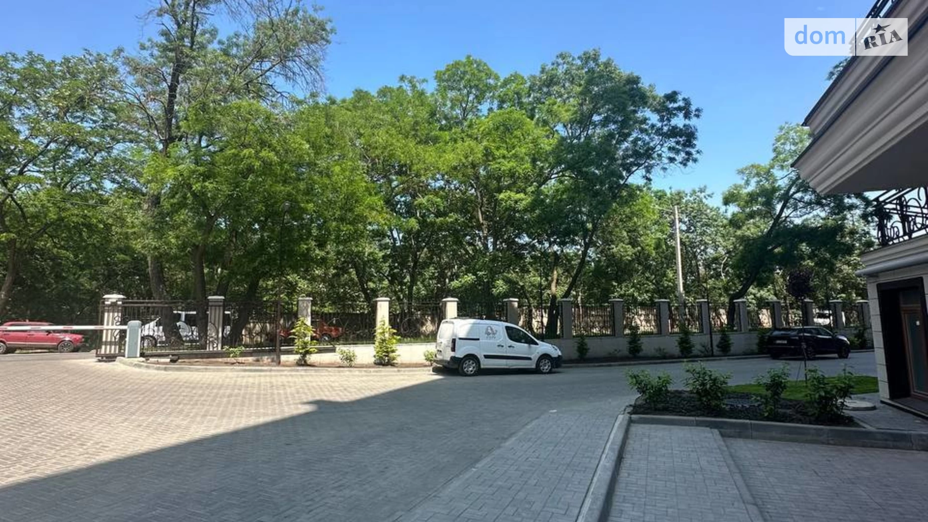 Продается 1-комнатная квартира 48 кв. м в Одессе, ул. Дача Ковалевского, 91 - фото 3