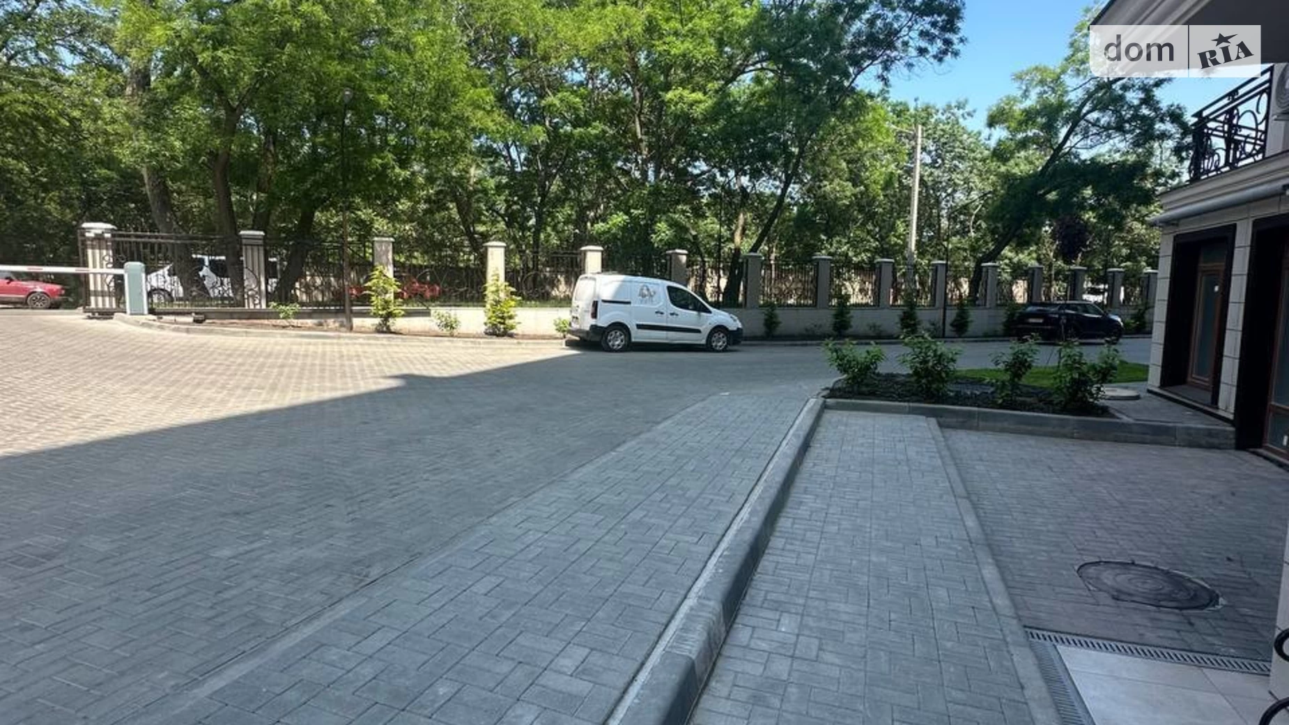 Продается 1-комнатная квартира 48 кв. м в Одессе, ул. Дача Ковалевского, 91 - фото 4