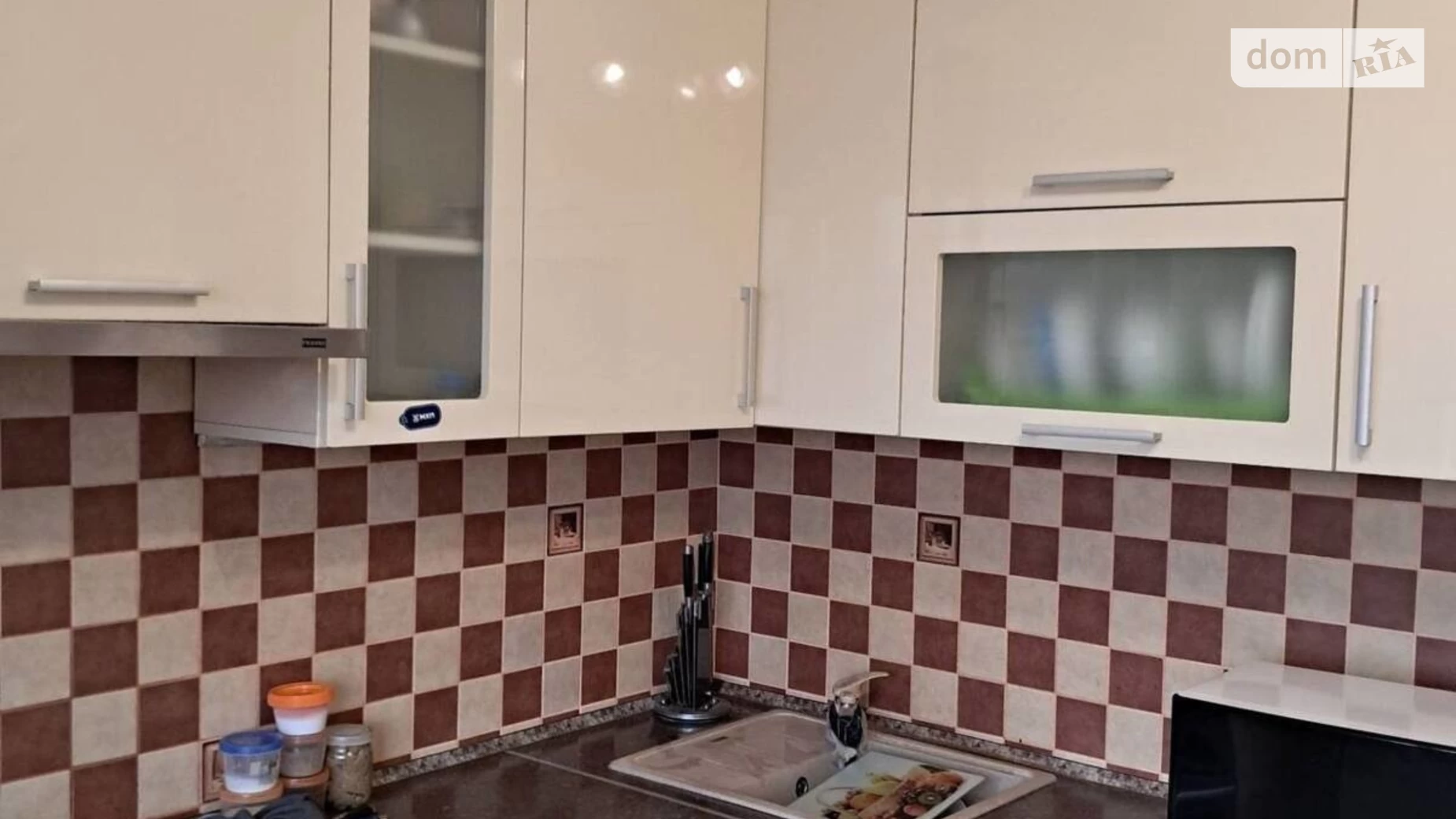 Продается 1-комнатная квартира 46.2 кв. м в Виннице, ул. Ивана Богуна - фото 2