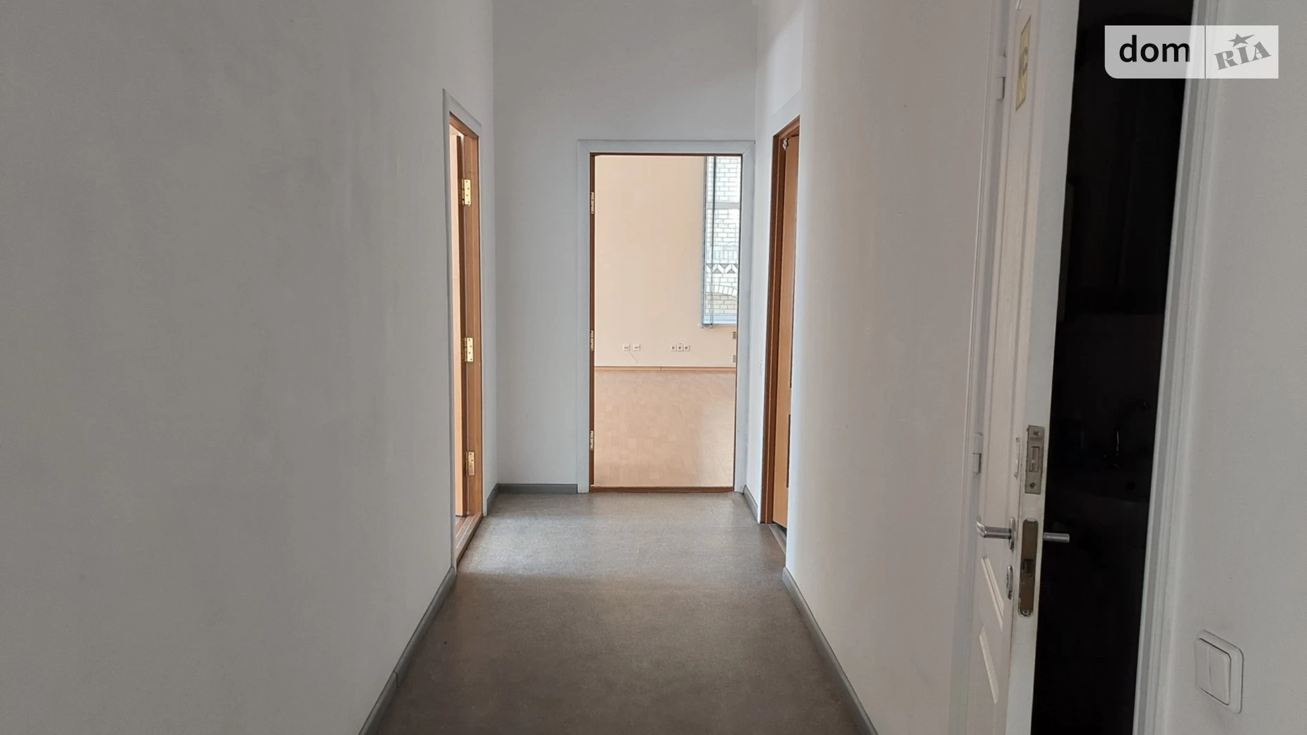 Сдается в аренду офис 117 кв. м в бизнес-центре, цена: 2106 $ - фото 3