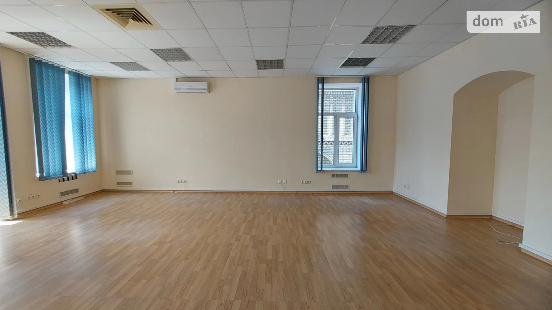 Сдается в аренду офис 117 кв. м в бизнес-центре, цена: 2106 $ - фото 5