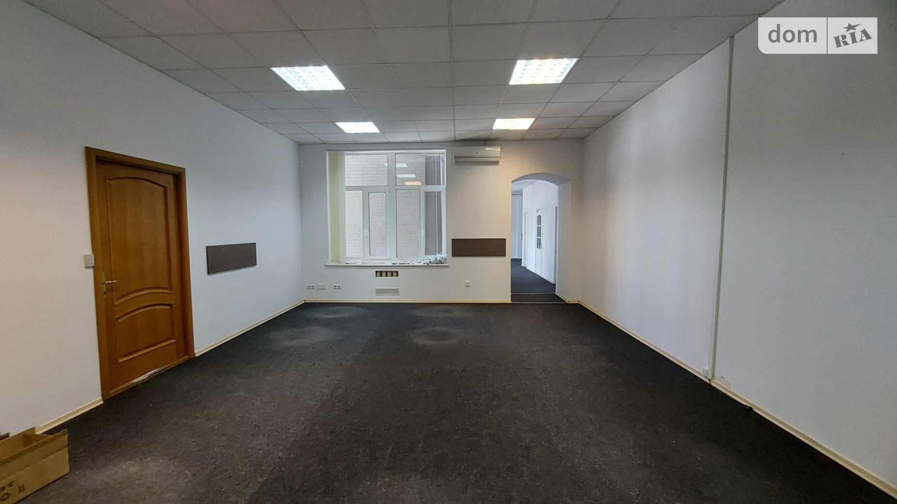 Сдается в аренду офис 160 кв. м в бизнес-центре, цена: 2880 $ - фото 3