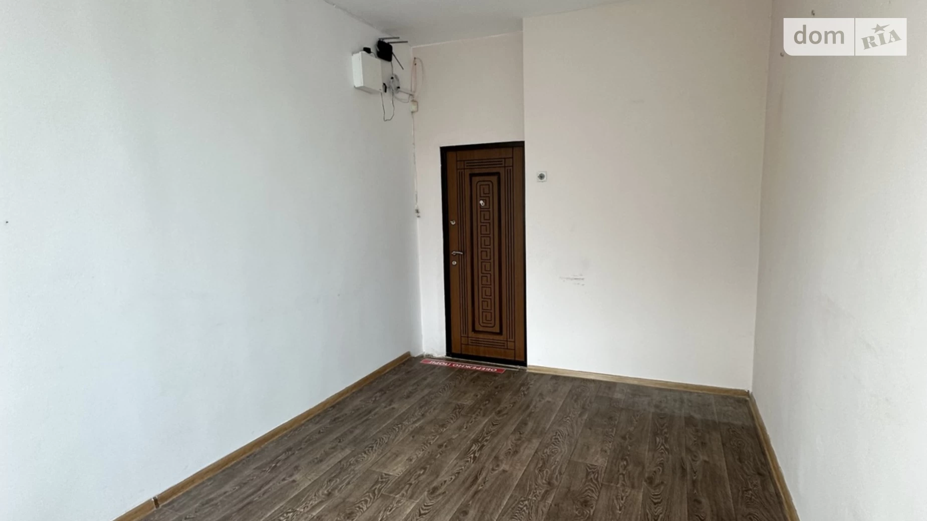 Сдается в аренду офис 12.7 кв. м в бизнес-центре, цена: 3175 грн - фото 4
