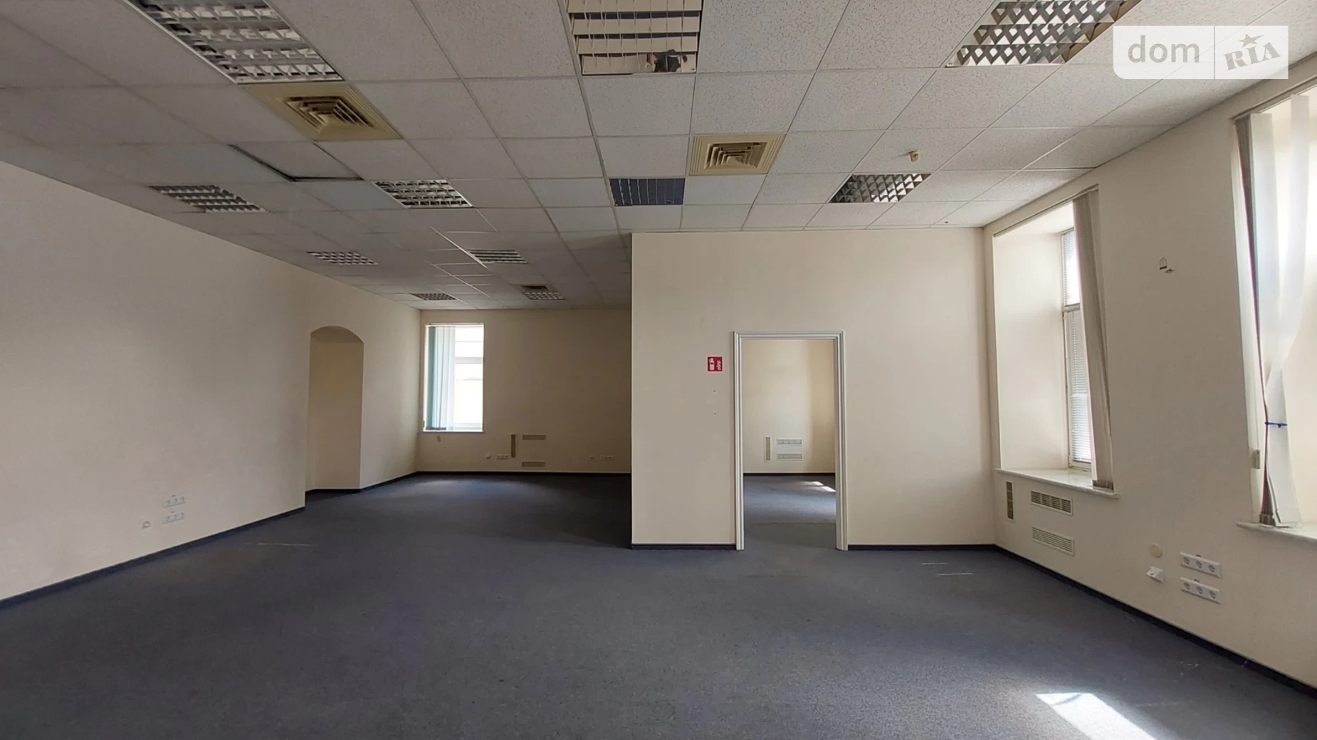 Сдается в аренду офис 209 кв. м в бизнес-центре, цена: 3762 $ - фото 2