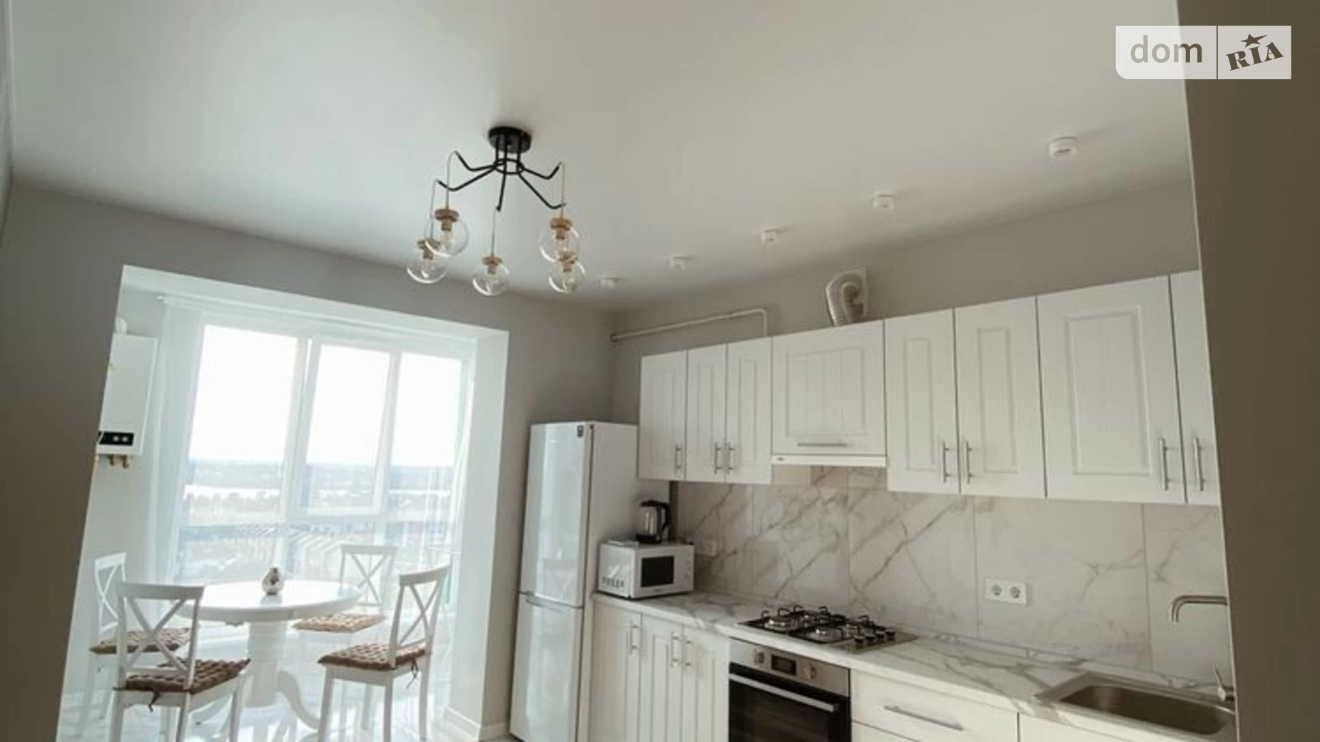 Продается 2-комнатная квартира 64.6 кв. м в, цена: 92000 $ - фото 2