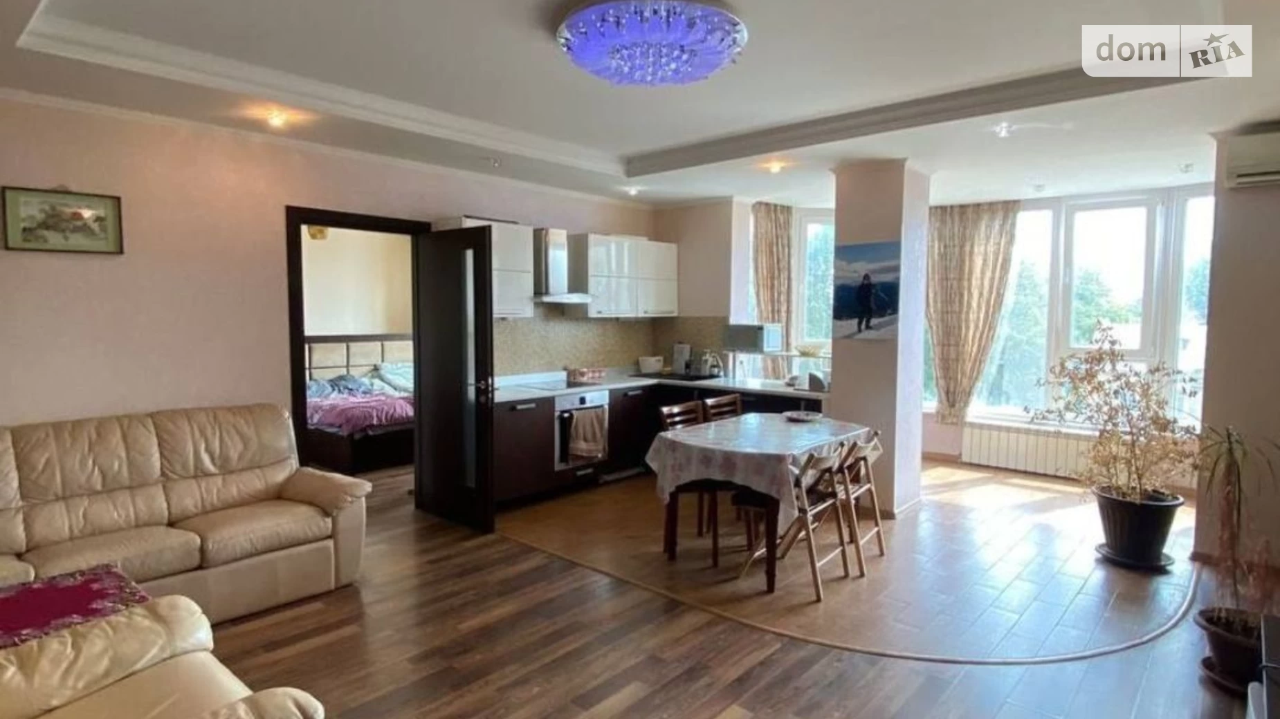 Продается 4-комнатная квартира 127 кв. м в, цена: 150000 $ - фото 2