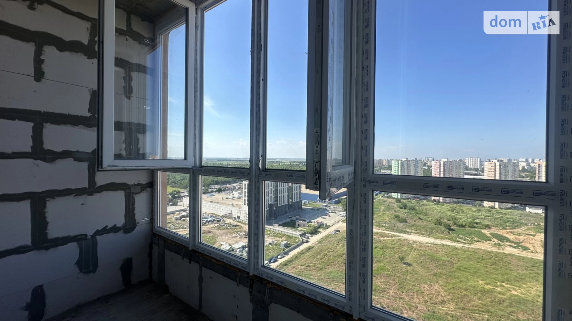 Продается 1-комнатная квартира 33 кв. м в Лиманке, ул. Жемчужная, 3А - фото 2