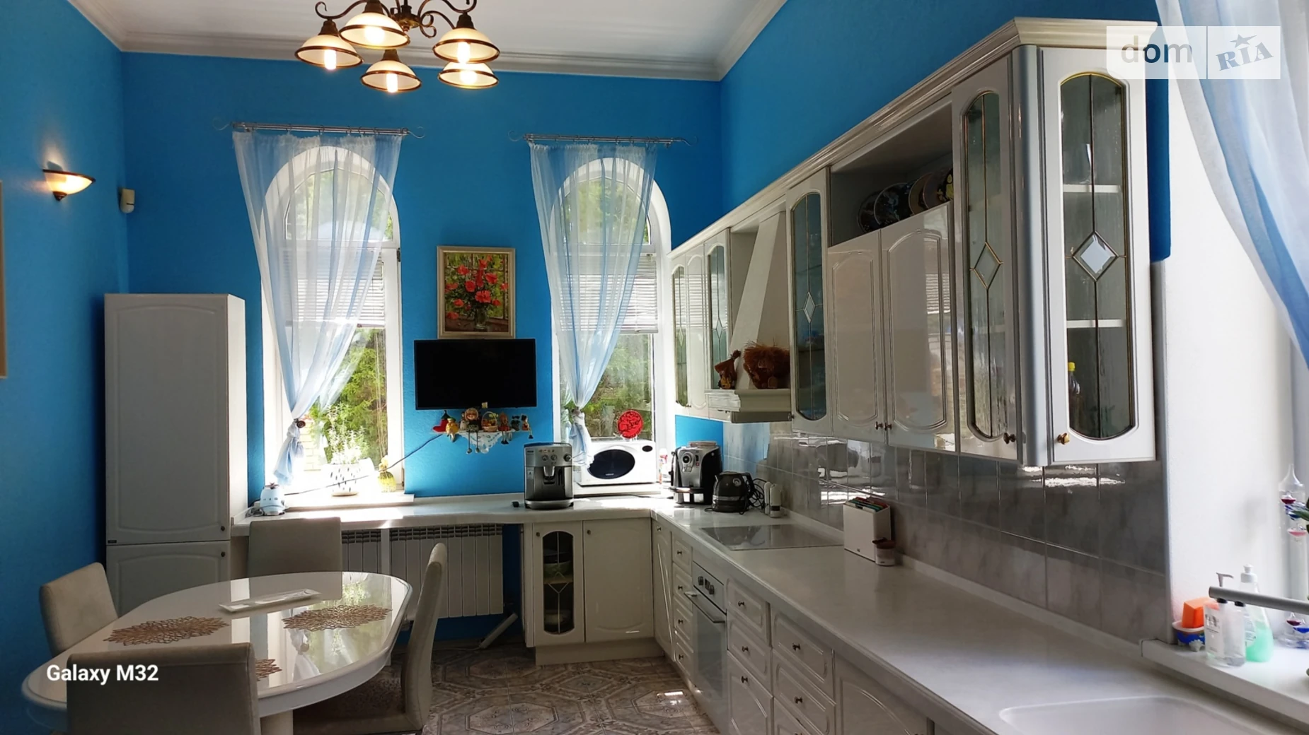 Продается дом на 3 этажа 525.9 кв. м с верандой, цена: 220000 $ - фото 5