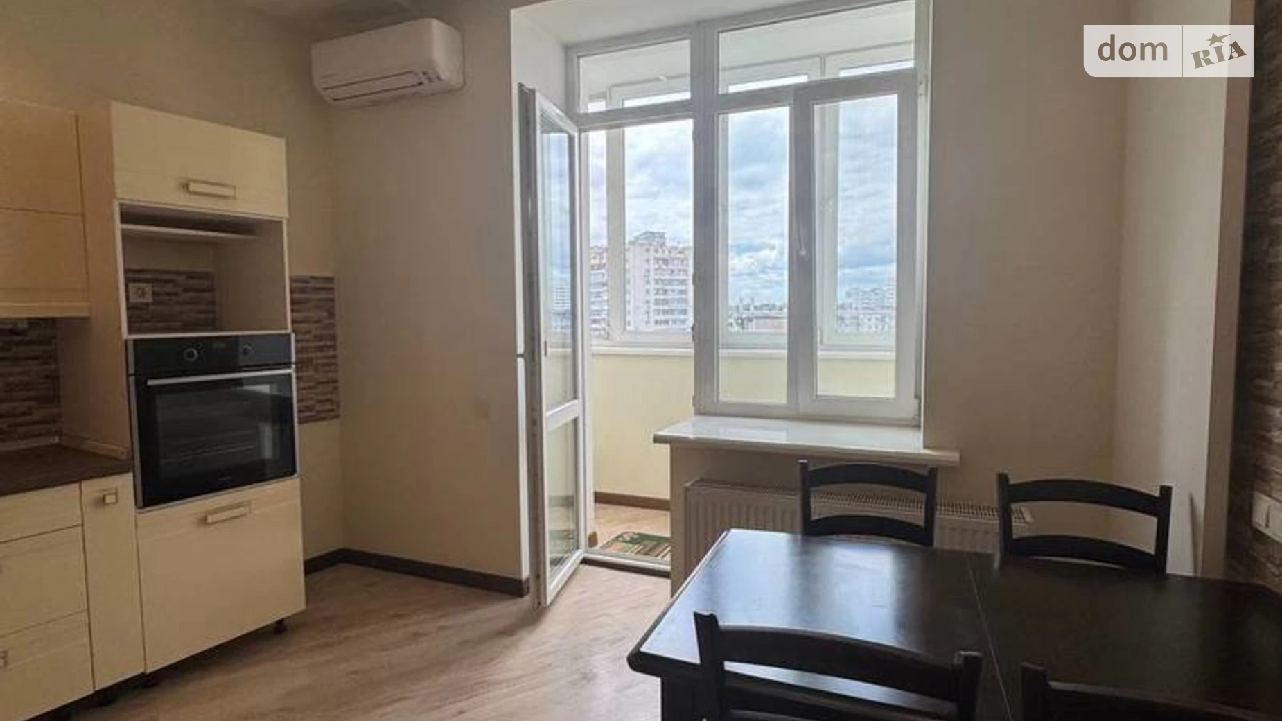 Продается 1-комнатная квартира 71 кв. м в Одессе, ул. Левитана - фото 3