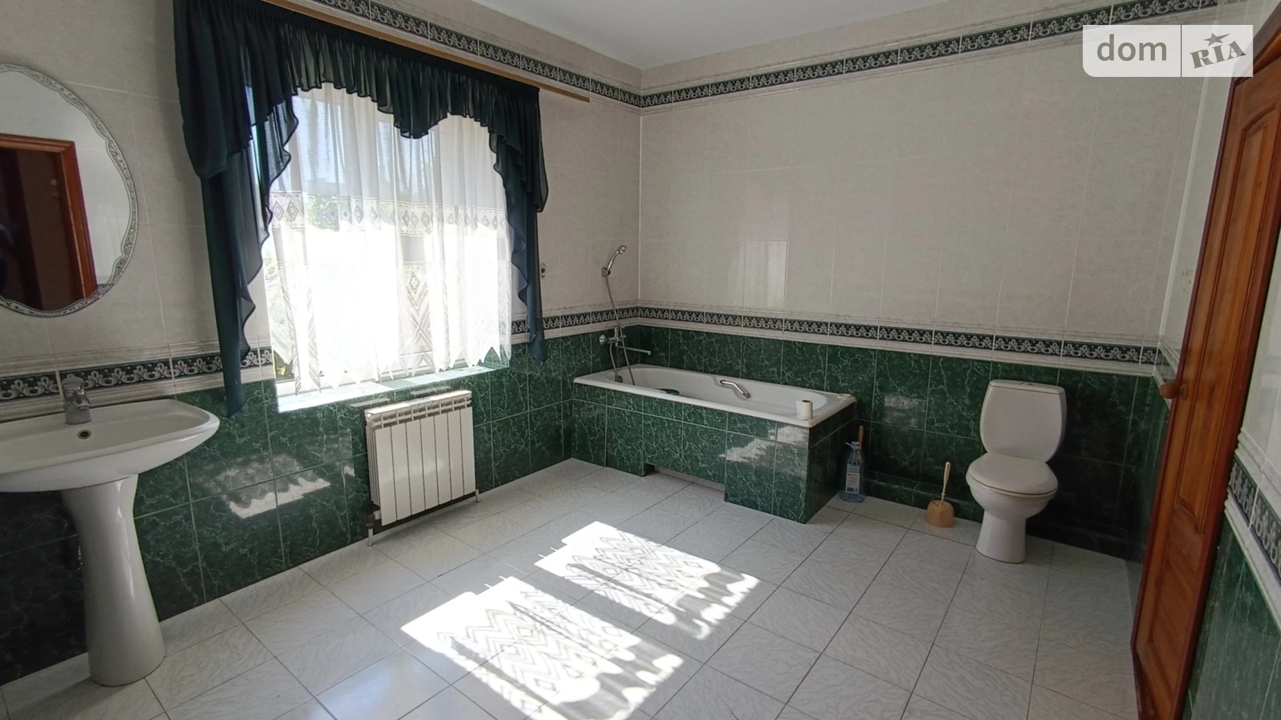 Здається в оренду будинок 2 поверховий 300 кв. м з терасою, цена: 1700 $ - фото 4