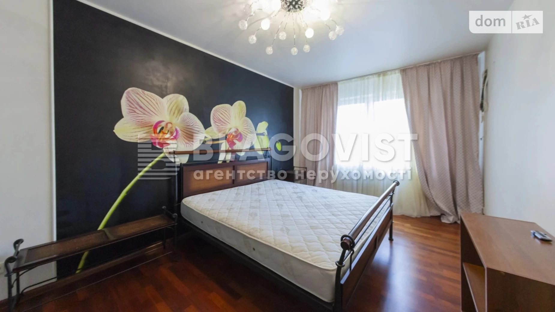 Продается 3-комнатная квартира 98 кв. м в Киеве, ул. Урловская, 19 - фото 2