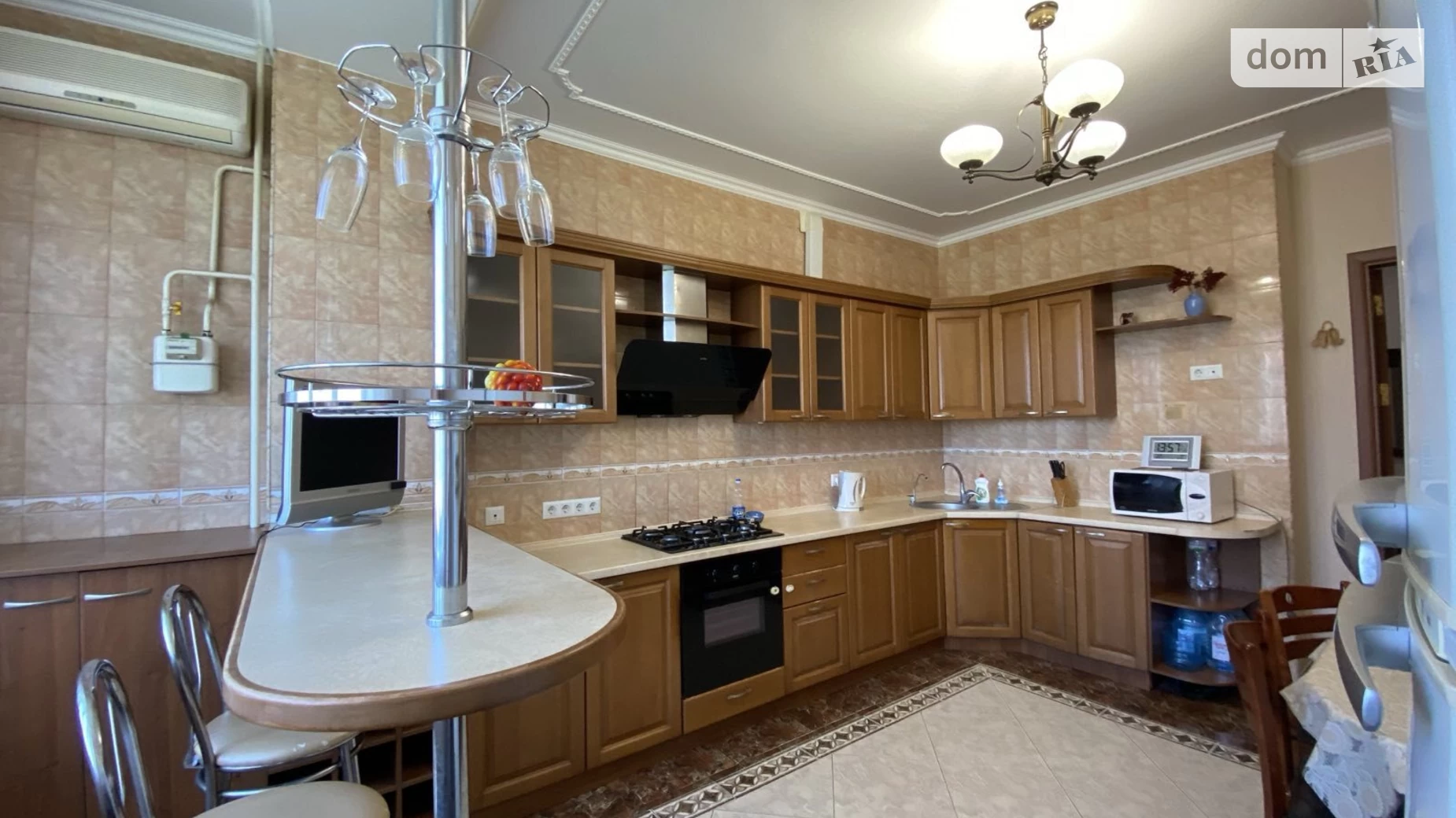 Продається 3-кімнатна квартира 126.2 кв. м у Одесі, вул. Довженка, 2 - фото 3