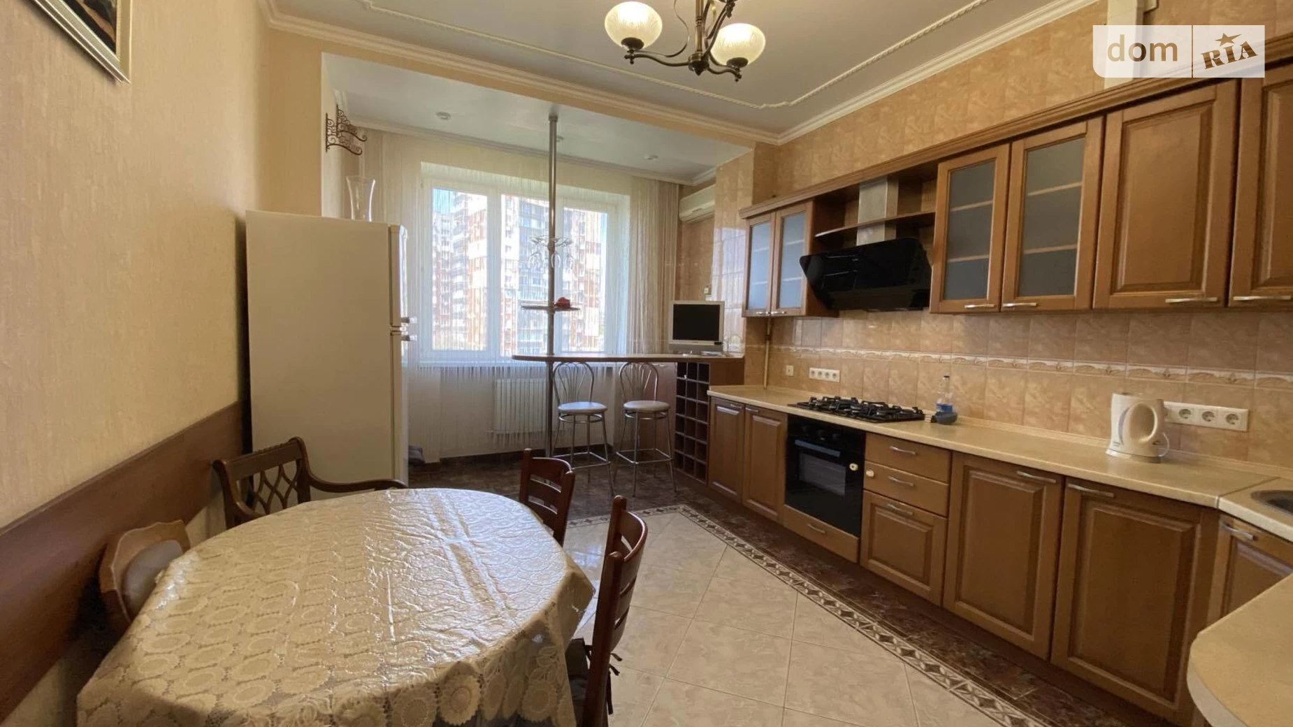 Продається 3-кімнатна квартира 126.2 кв. м у Одесі, вул. Довженка, 2 - фото 4