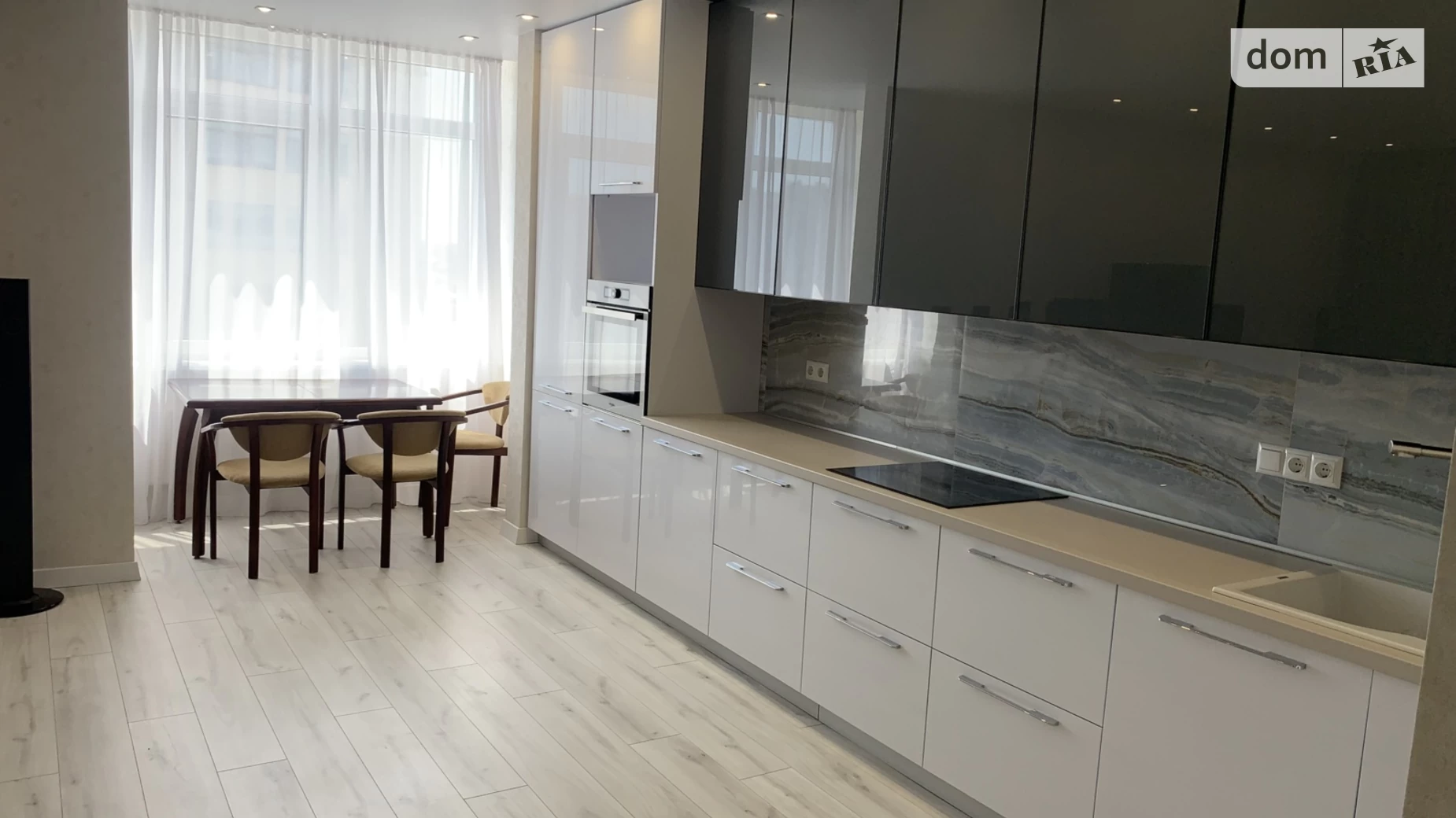 Продается 2-комнатная квартира 87 кв. м в Лиманке, ул. Жемчужная, 9 - фото 2