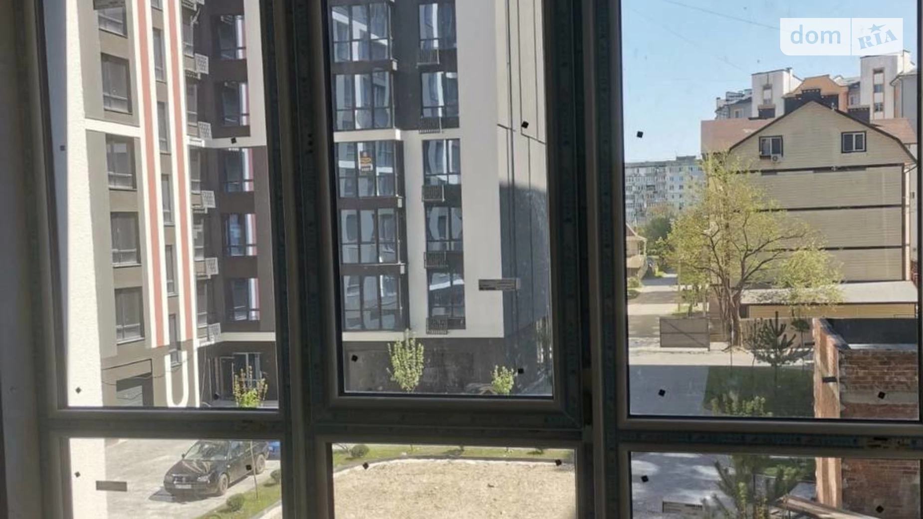 Продается 1-комнатная квартира 45 кв. м в Ивано-Франковске, ул. Вовчинецька - фото 2