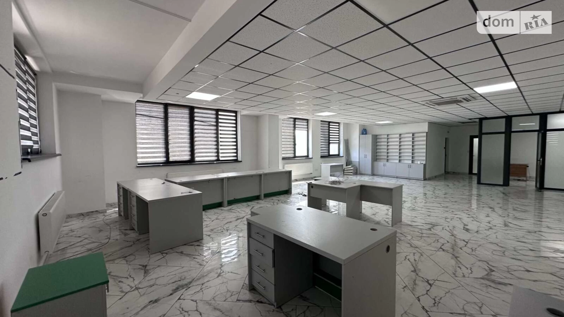Сдается в аренду офис 220 кв. м в бизнес-центре, цена: 2200 $ - фото 4