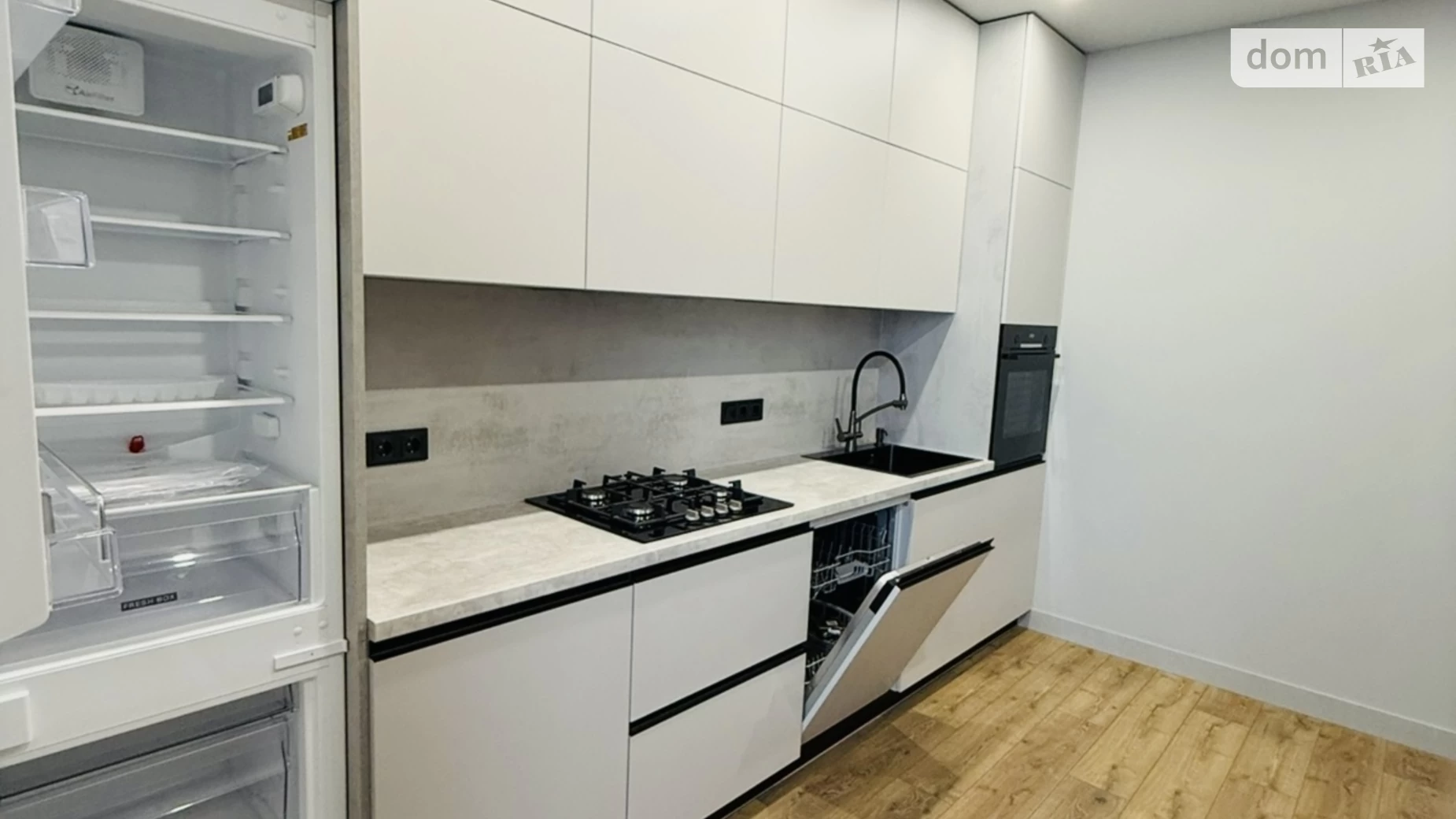 Продається 2-кімнатна квартира 65.8 кв. м у, цена: 140000 $ - фото 2