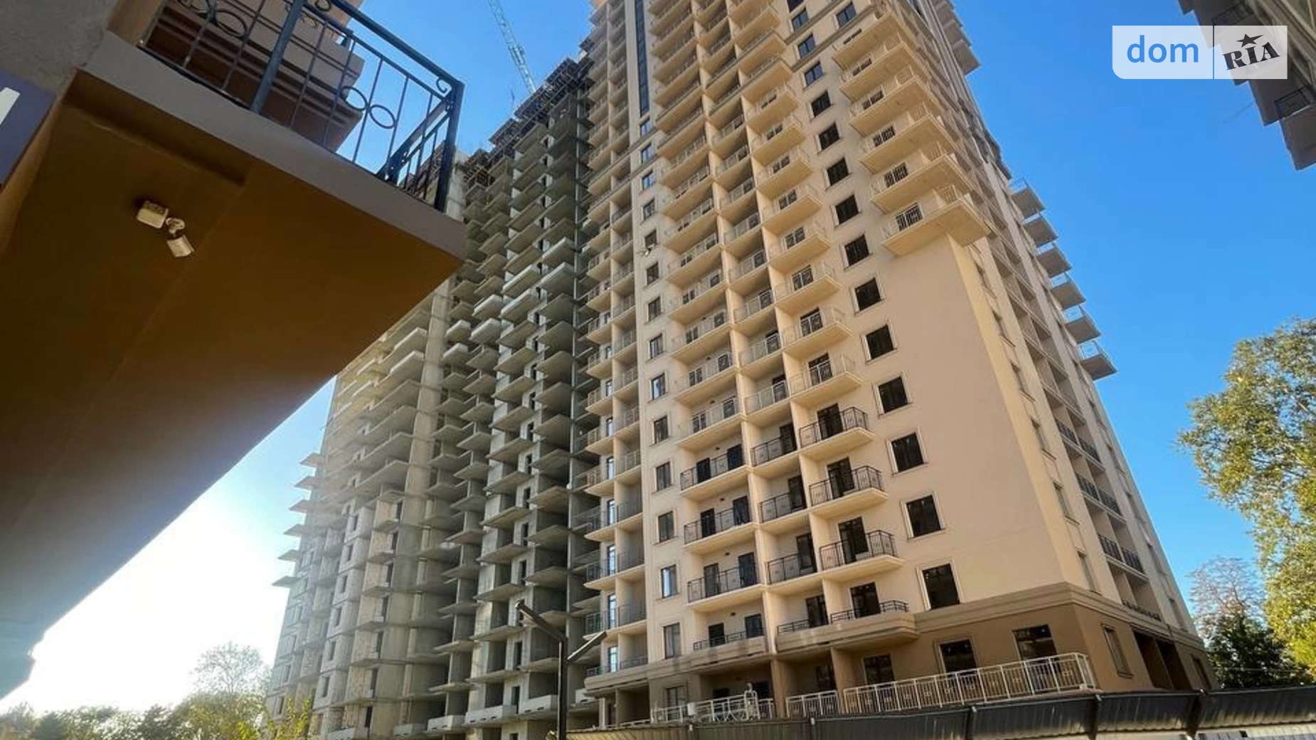 Продается 1-комнатная квартира 45.01 кв. м в Одессе, Фонтанская дор., 25Ж - фото 2