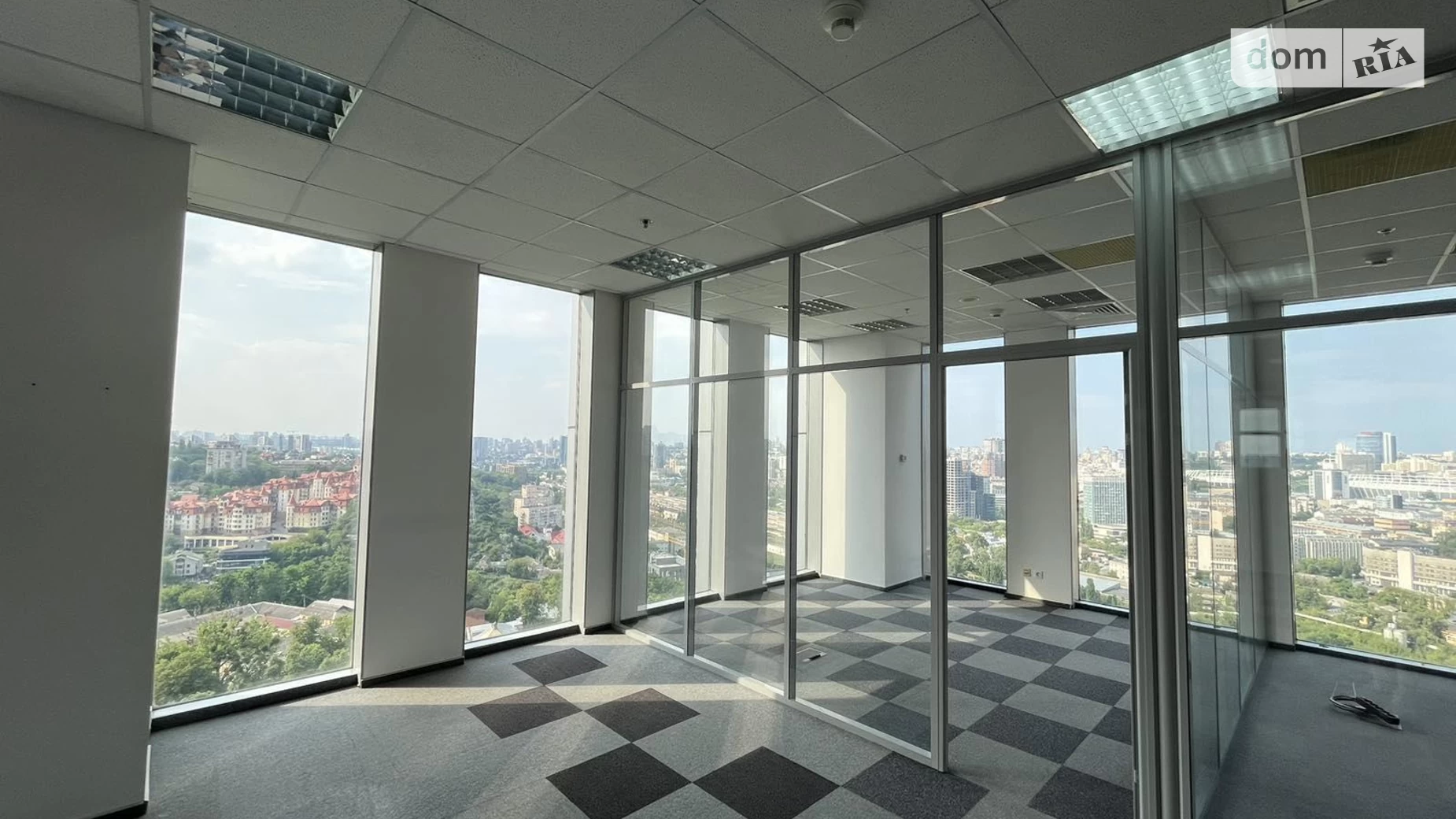 Сдается в аренду офис 270 кв. м в бизнес-центре, цена: 6150 $ - фото 5