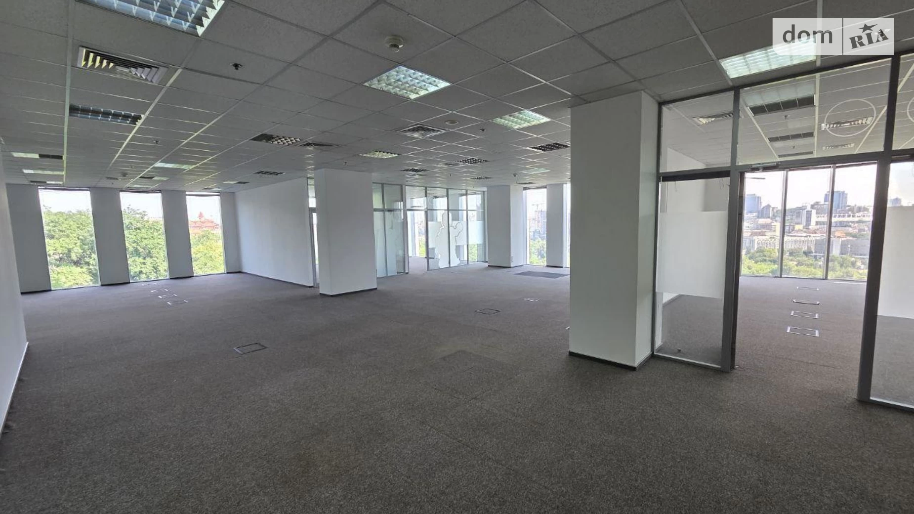 Сдается в аренду офис 390 кв. м в бизнес-центре, цена: 8900 $ - фото 2
