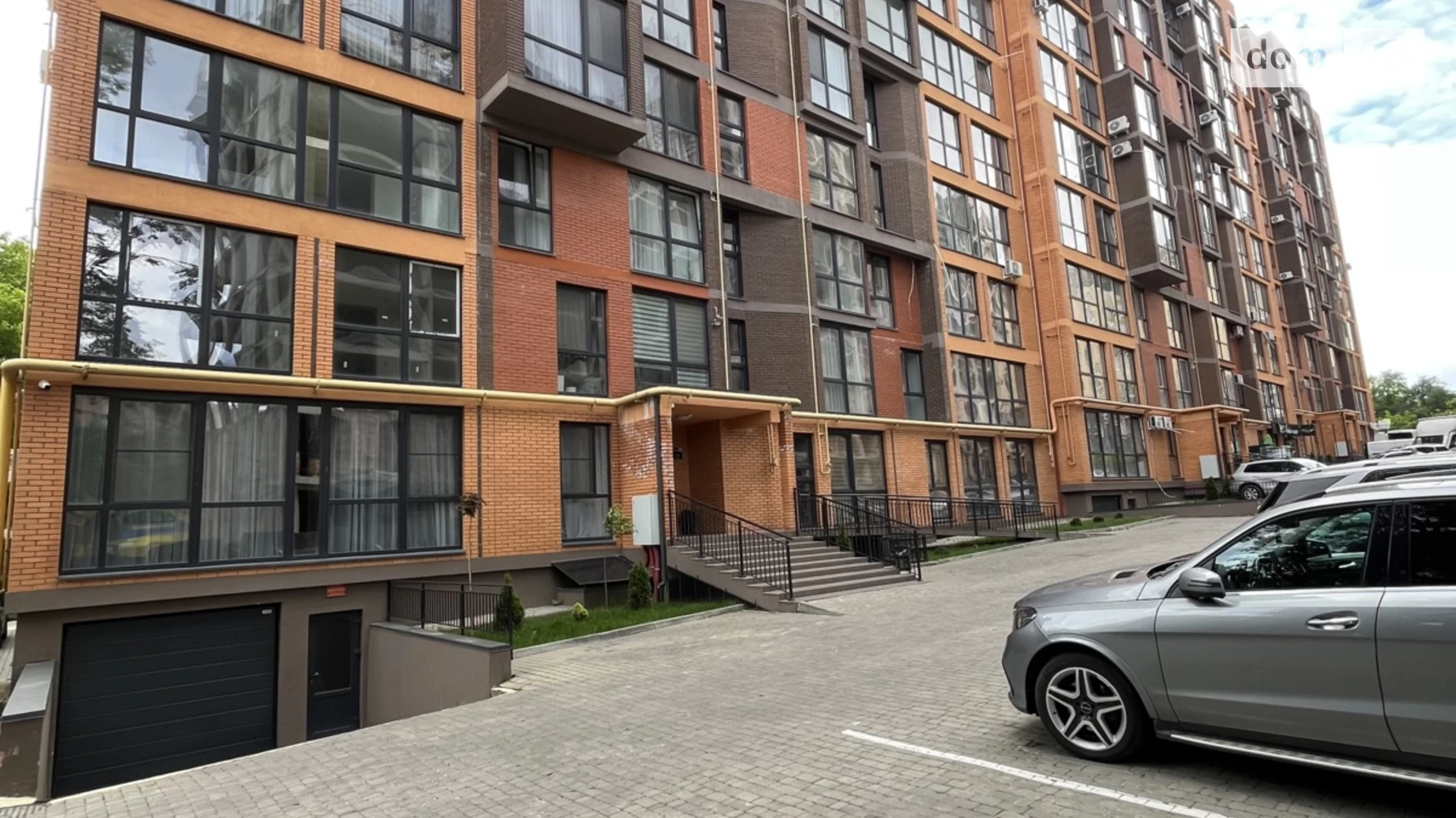 Продається 3-кімнатна квартира 109 кв. м у Чернівцях, вул. Рівненська, 8А - фото 3