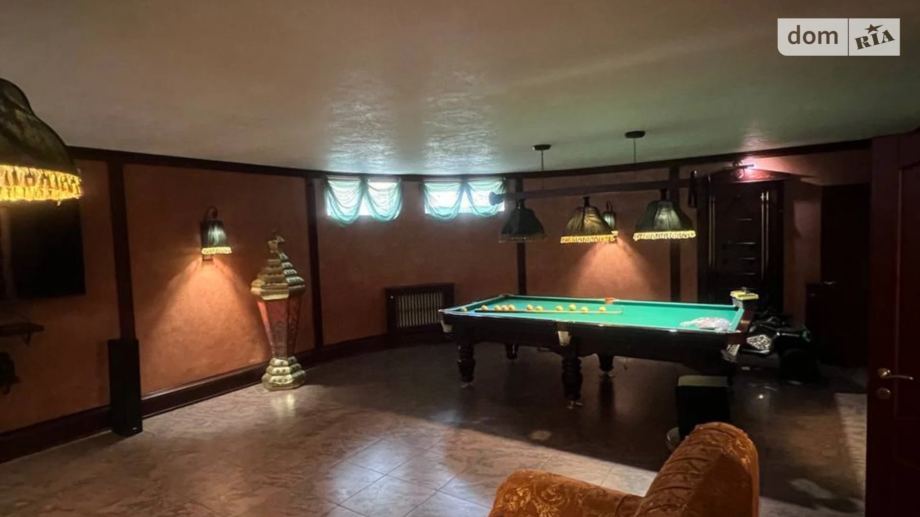 Продается дом на 2 этажа 458.2 кв. м с камином, цена: 340000 $ - фото 2