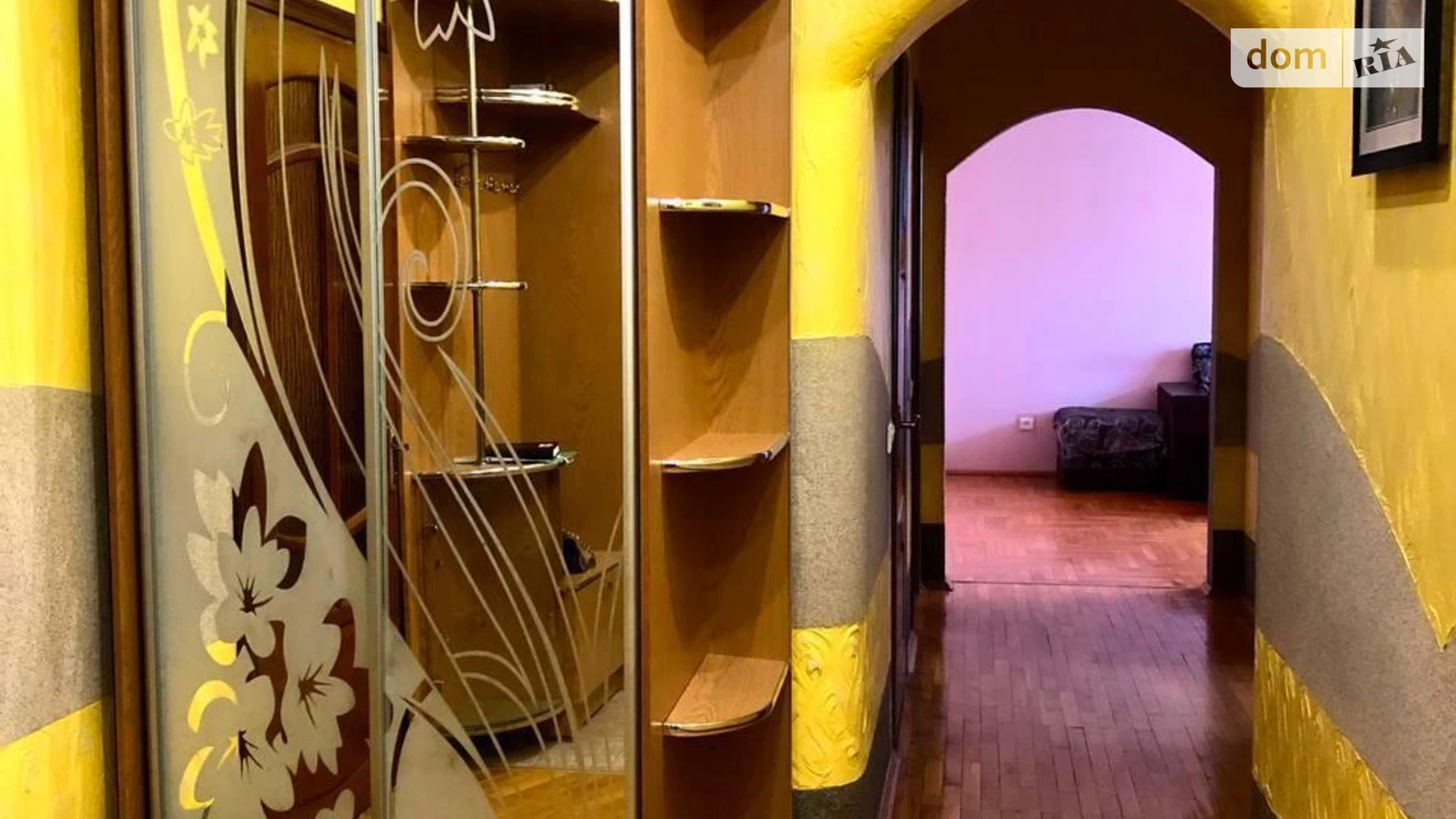 Продается 3-комнатная квартира 82.3 кв. м в Ивано-Франковске, ул. Василиянок, 15А - фото 3