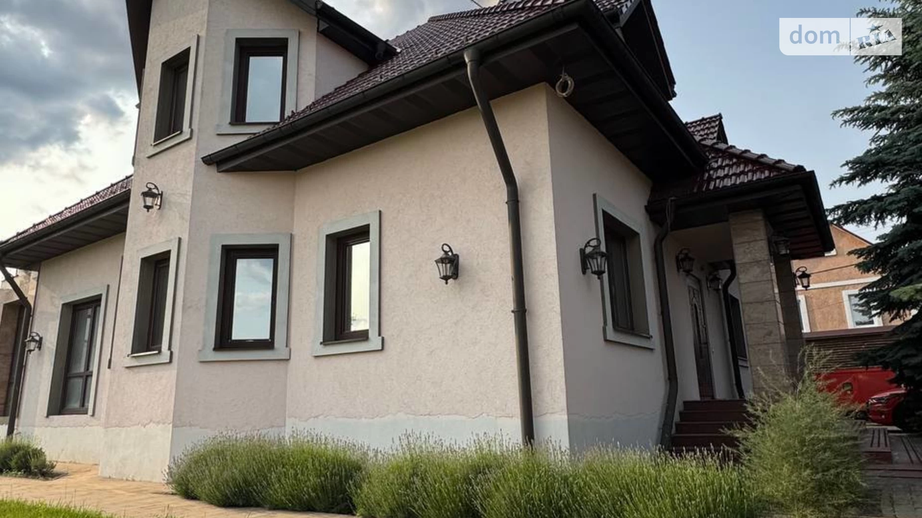 Сдается в аренду дом на 2 этажа 372 кв. м с садом, цена: 2500 $ - фото 2