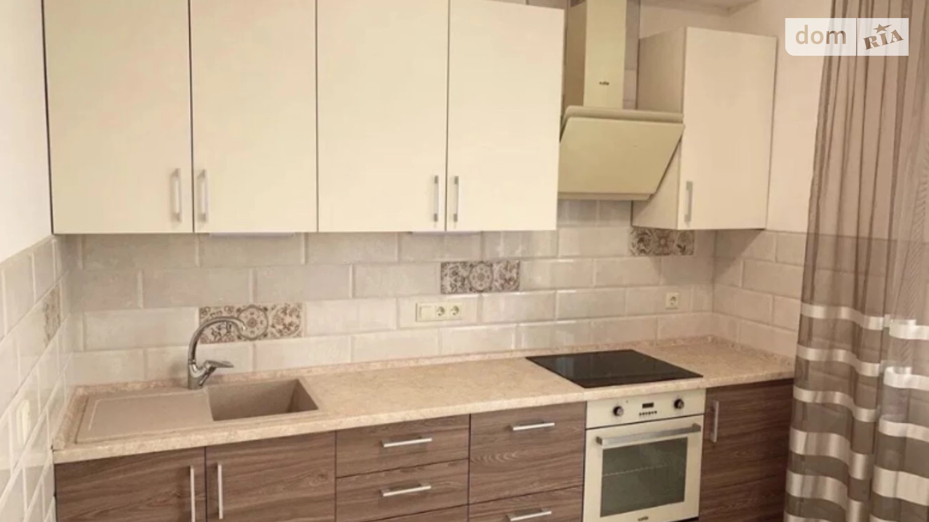 Продается 1-комнатная квартира 43 кв. м в Одессе, ул. Канатная, 122А - фото 4