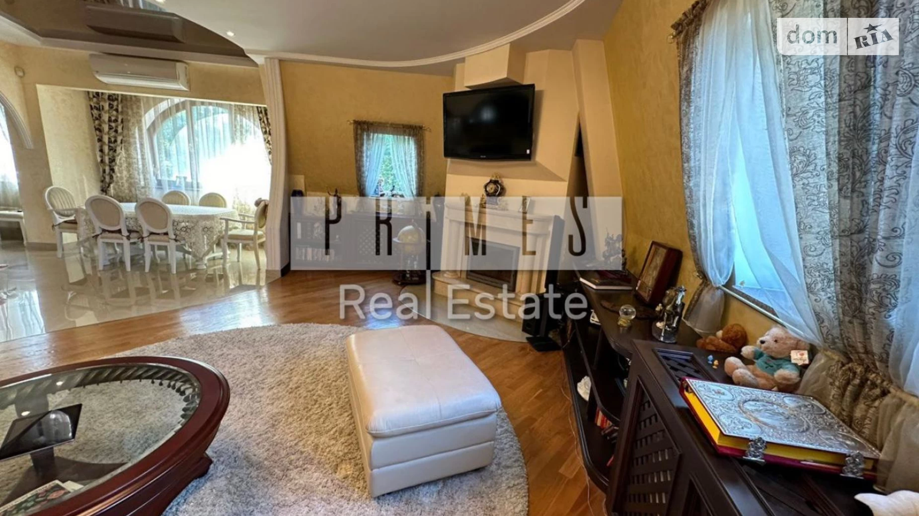 Продається 3-кімнатна квартира 160 кв. м у Львові, пл. Франка Івана, 137 - фото 2