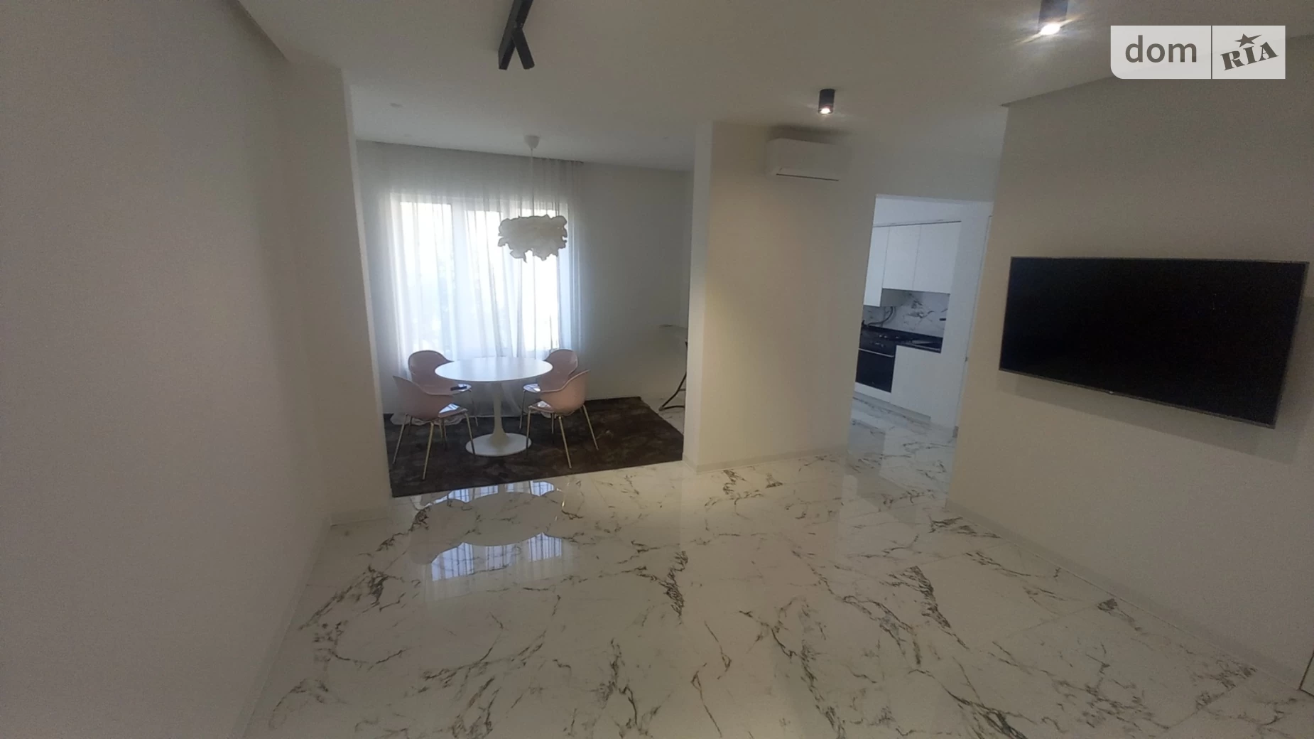 Продается 2-комнатная квартира 67 кв. м в Харькове, ул. Клеменова дача, 11 - фото 2