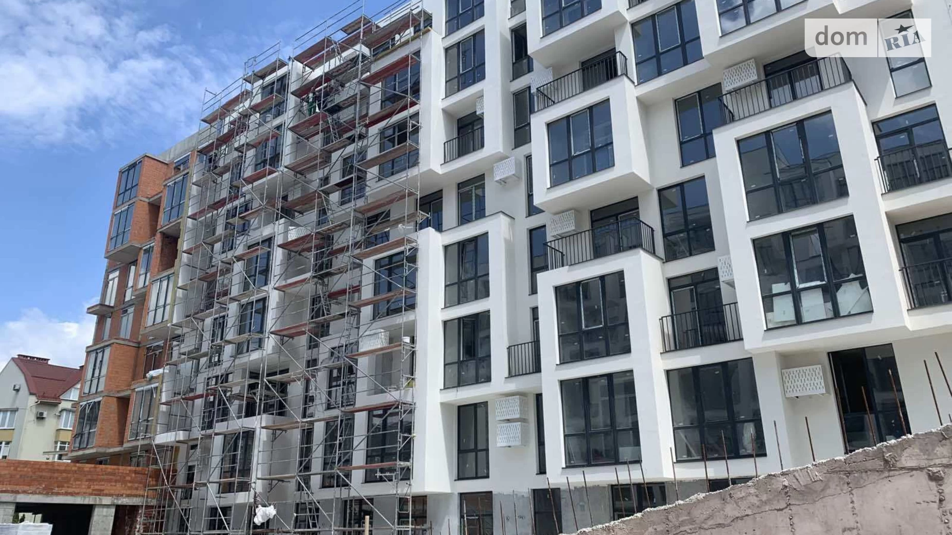 Продается 2-комнатная квартира 55.6 кв. м в Ужгороде, ул. Капушанская(Победы) - фото 2