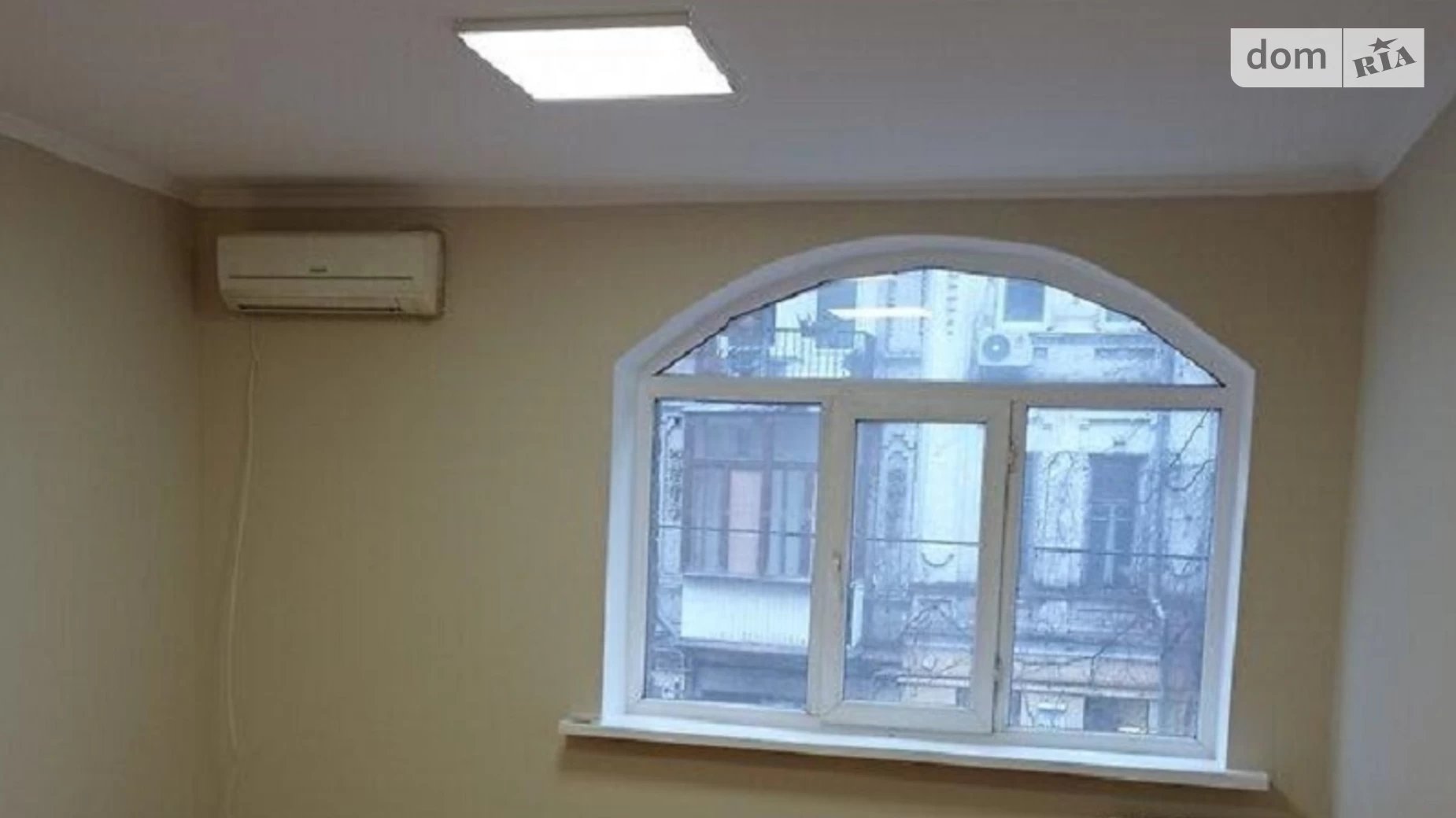 Сдается в аренду офис 95 кв. м в бизнес-центре, цена: 47500 грн - фото 2
