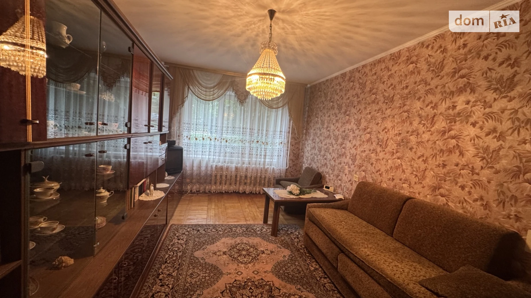 Продается 3-комнатная квартира 64.3 кв. м в Ровно, ул. Дубенская - фото 2