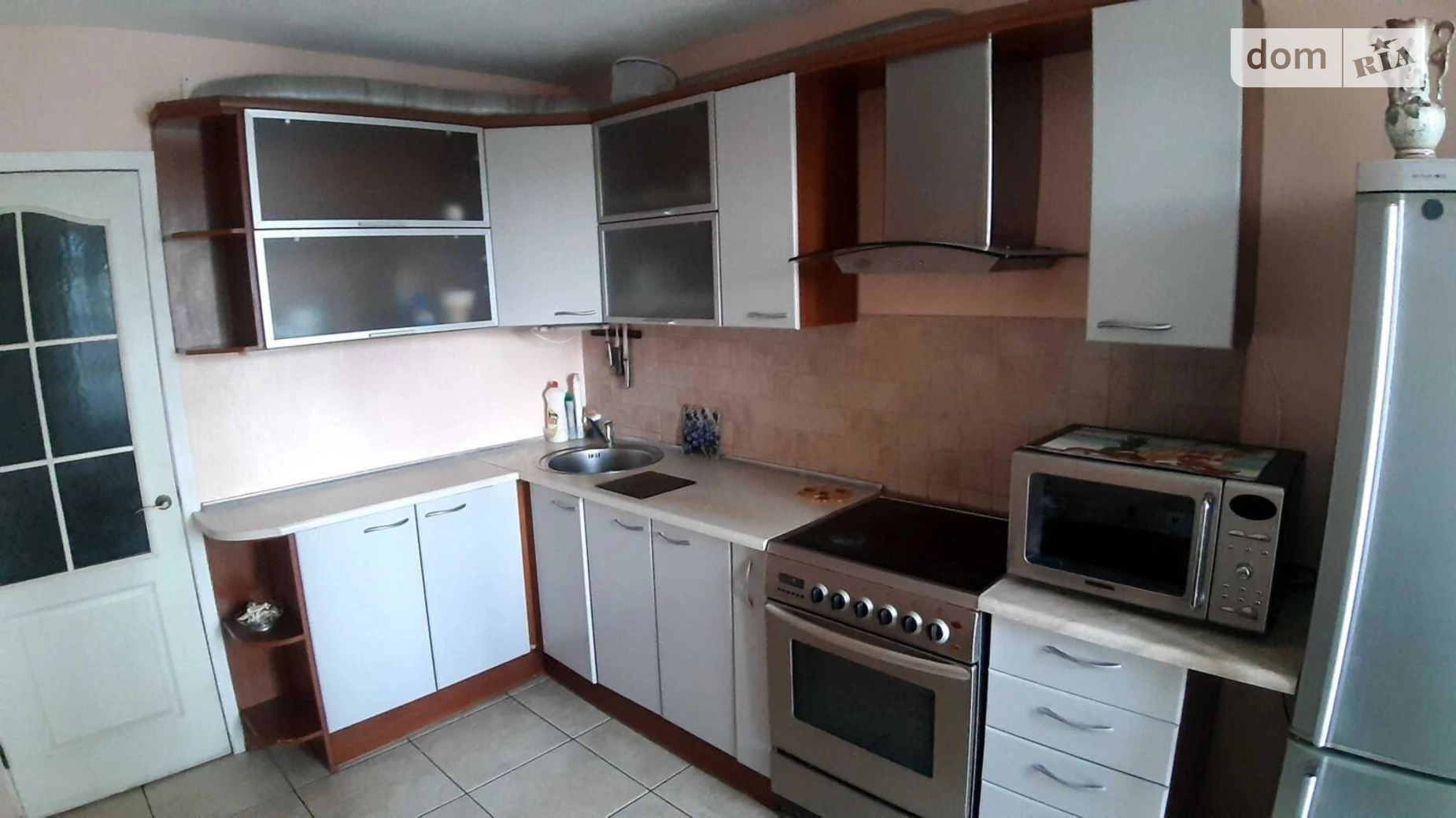 Сдается в аренду 1-комнатная квартира 42 кв. м в Киеве, ул. Петра Радченко, 4 - фото 4