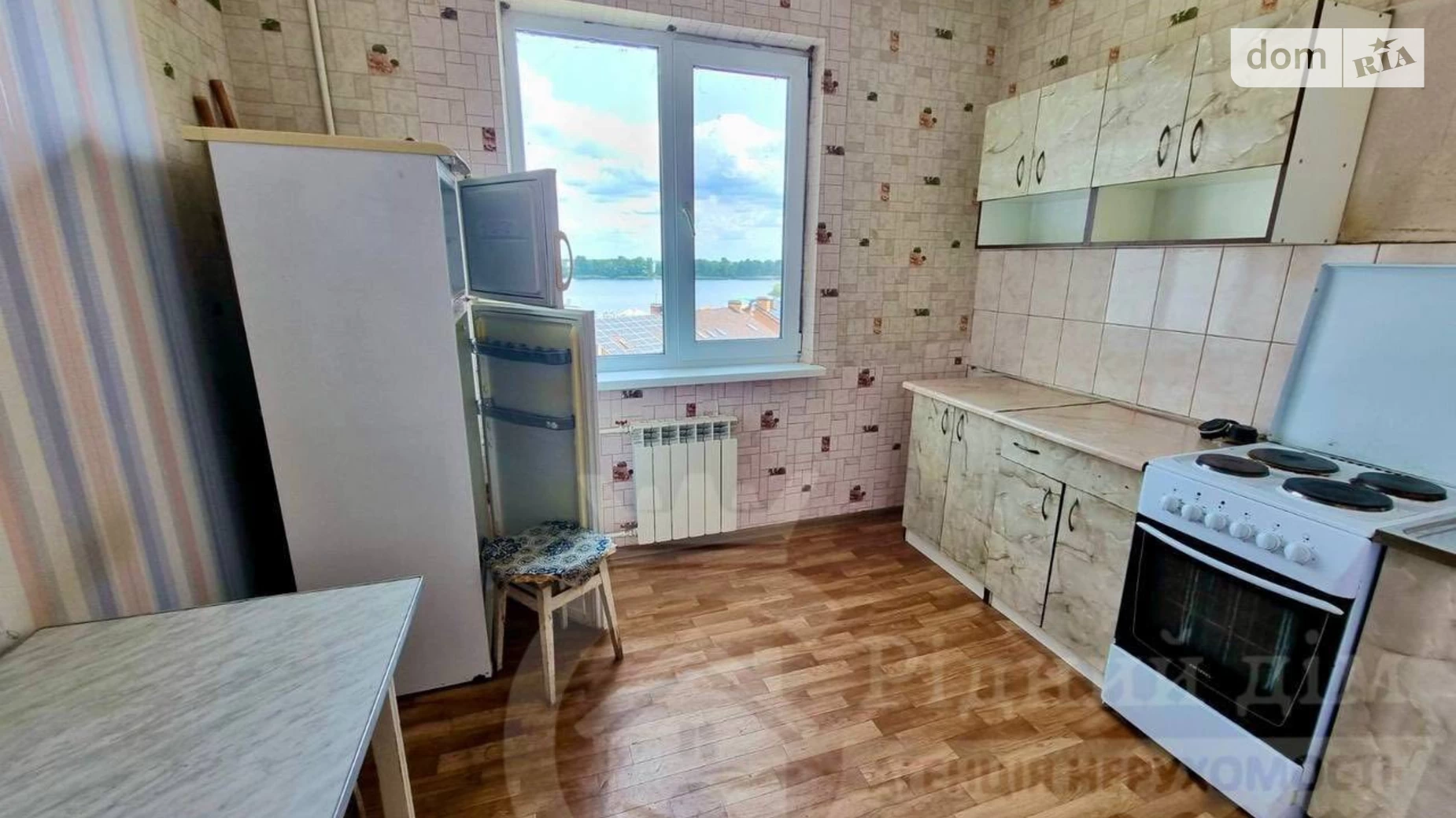 Продається 2-кімнатна квартира 55 кв. м у Українці, вул. Соснова, 8 - фото 3